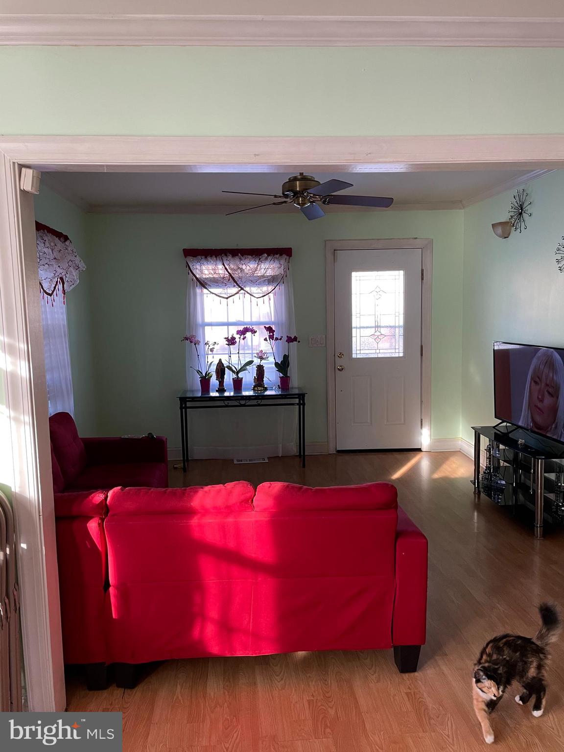 60 E BROWNING ROAD