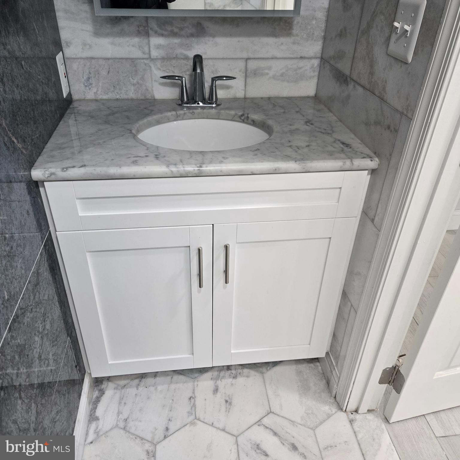 FEDERAL HILL HISTORIC DISTRICT - Residential Lease