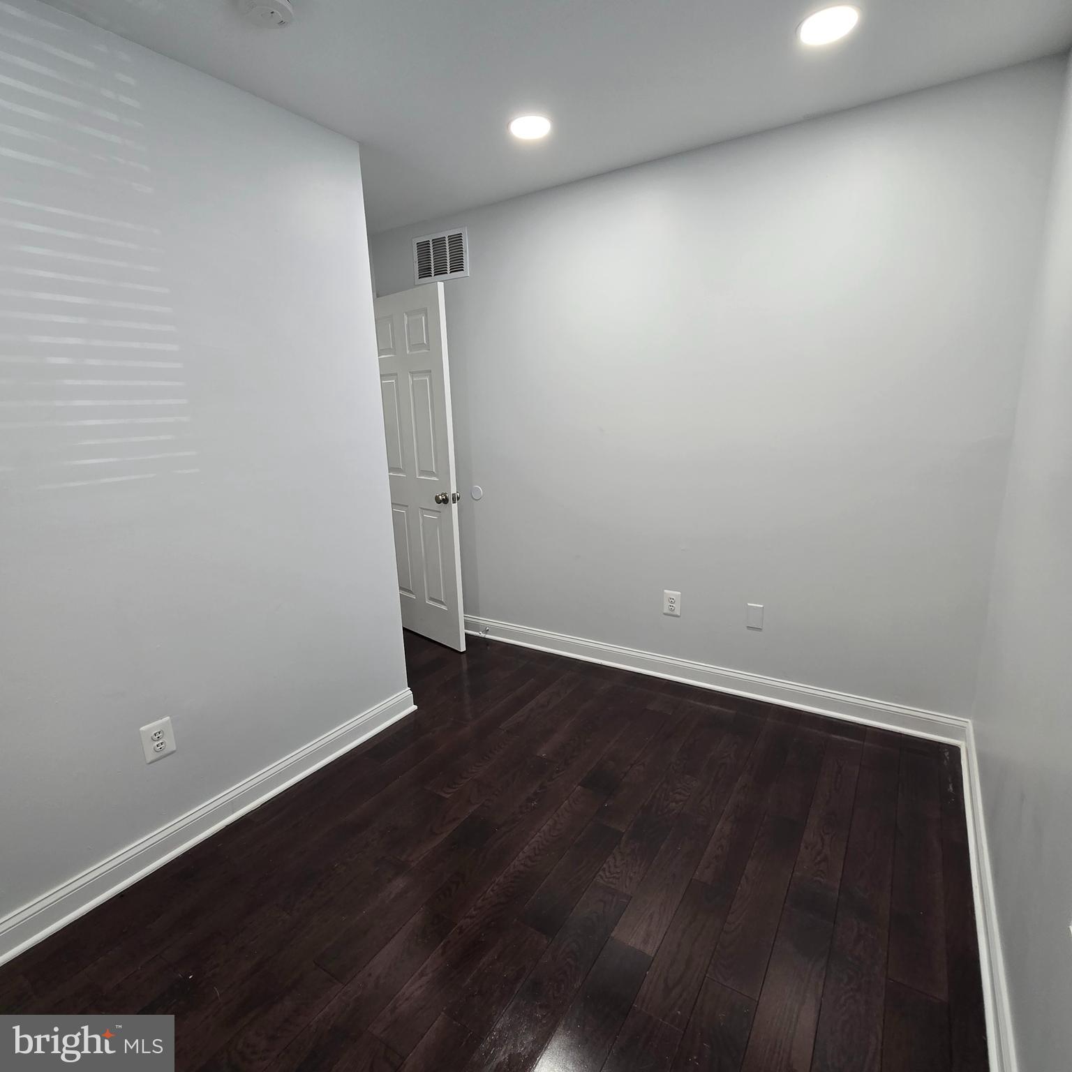 FEDERAL HILL HISTORIC DISTRICT - Residential Lease