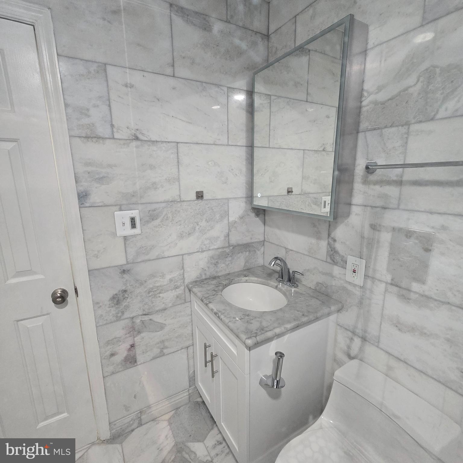 FEDERAL HILL HISTORIC DISTRICT - Residential Lease