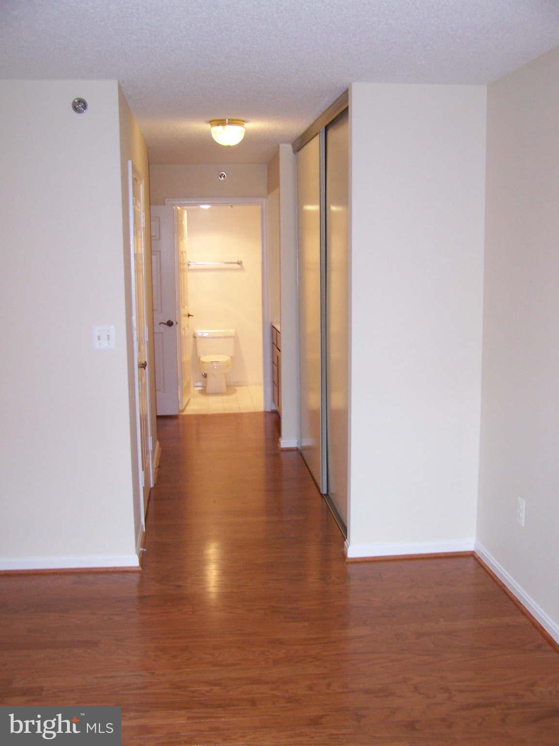 CARLYLE TOWERS CONDOMINIUM - Residential Lease