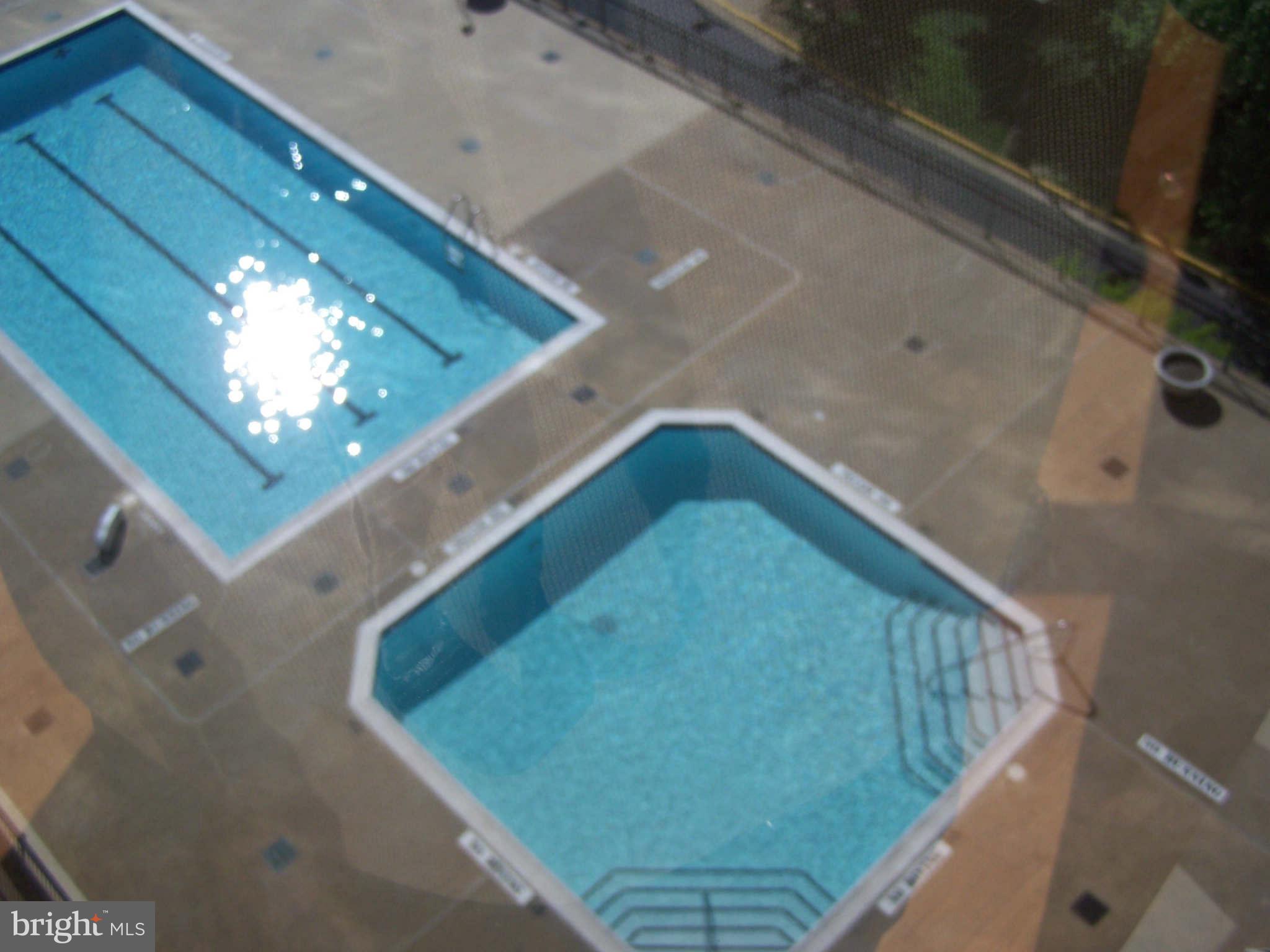 CARLYLE TOWERS CONDOMINIUM - Residential Lease