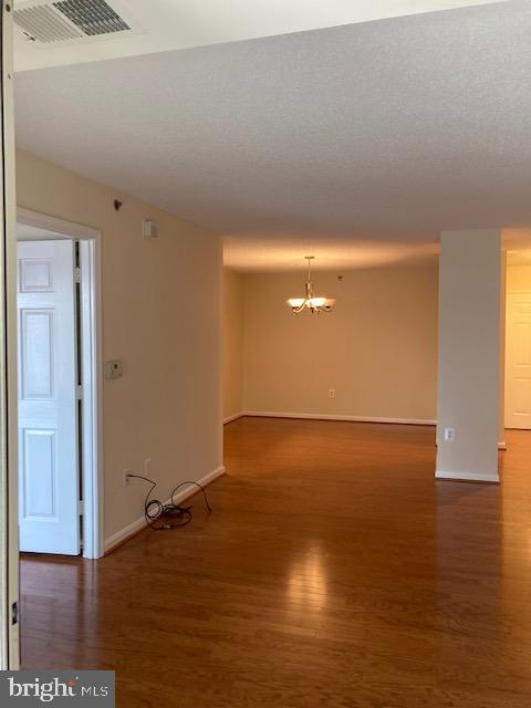 CARLYLE TOWERS CONDOMINIUM - Residential Lease