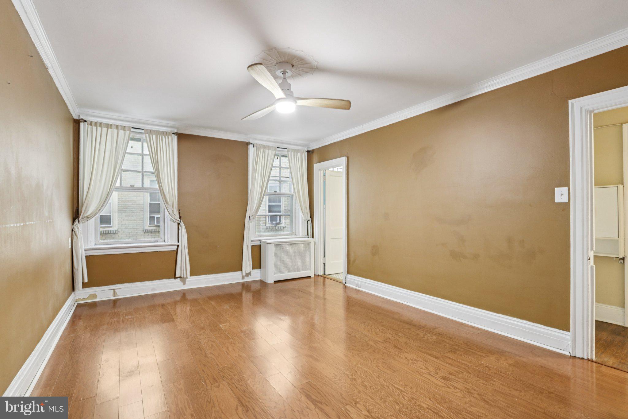 UNIVERSITY CITY - Residential