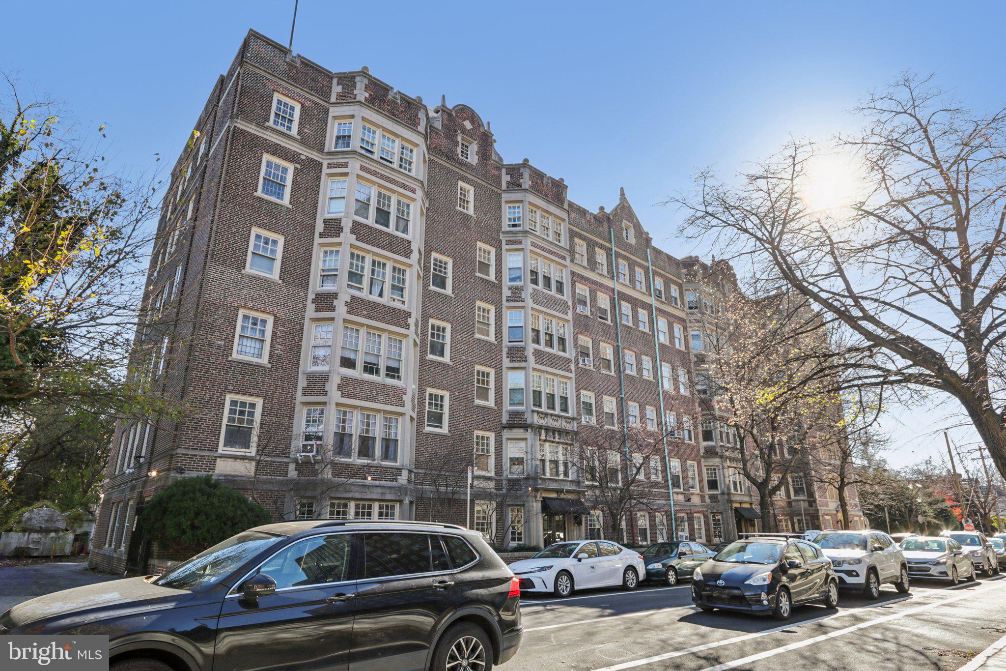 UNIVERSITY CITY - Residential