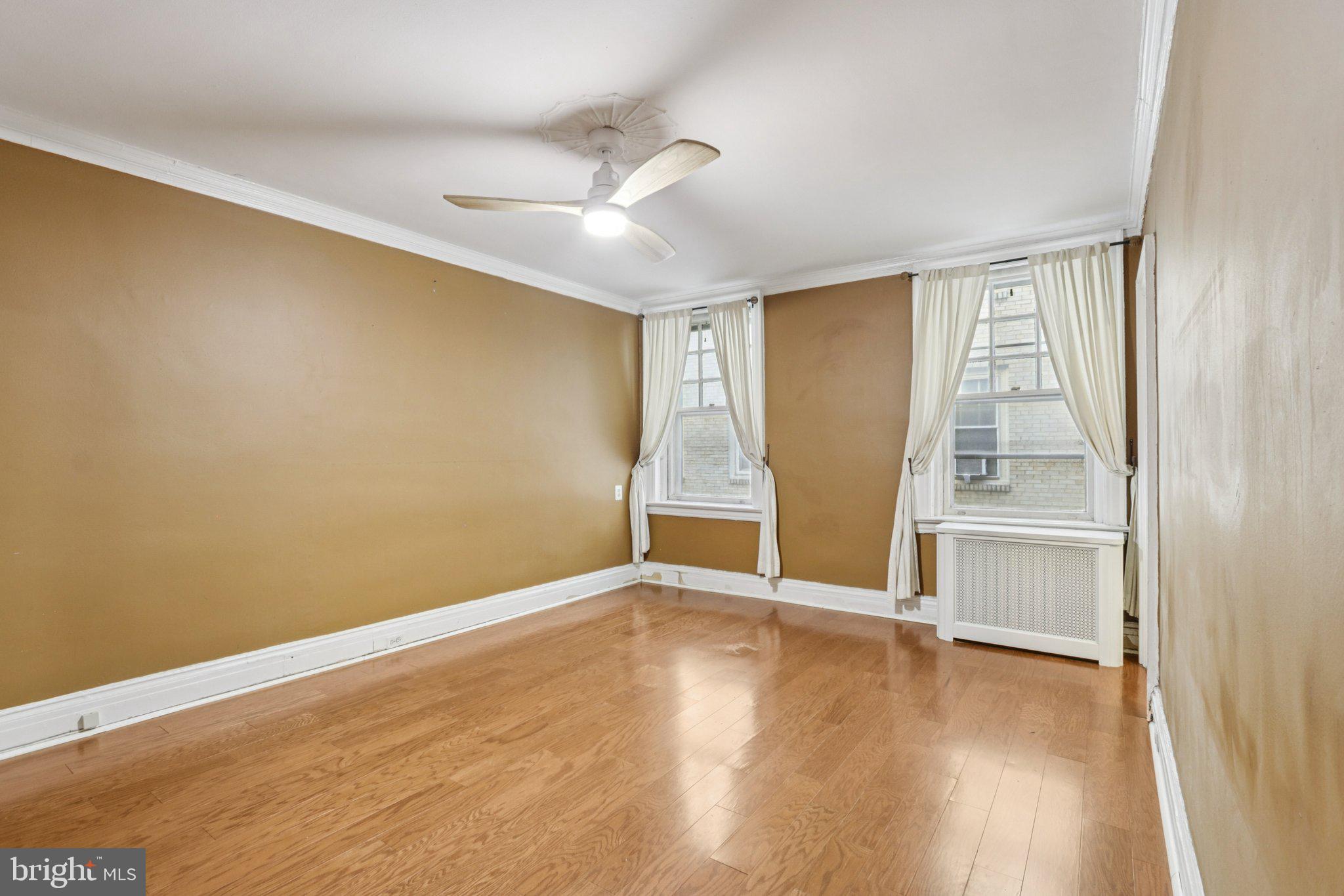 UNIVERSITY CITY - Residential