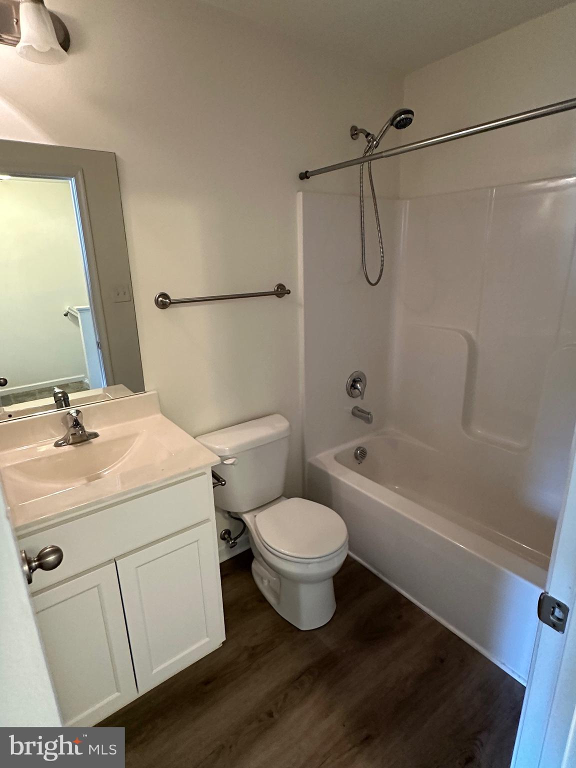 BRIDLE CREEK - Residential Lease