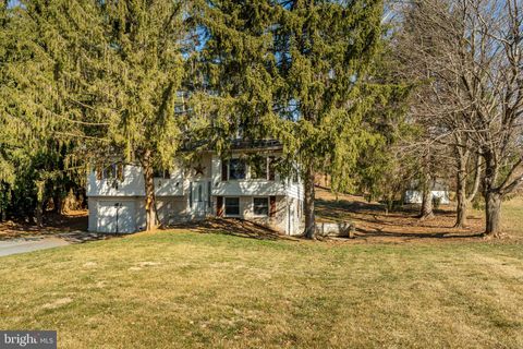 5 DOGWOOD LANE WILLOW STREET PA 17584