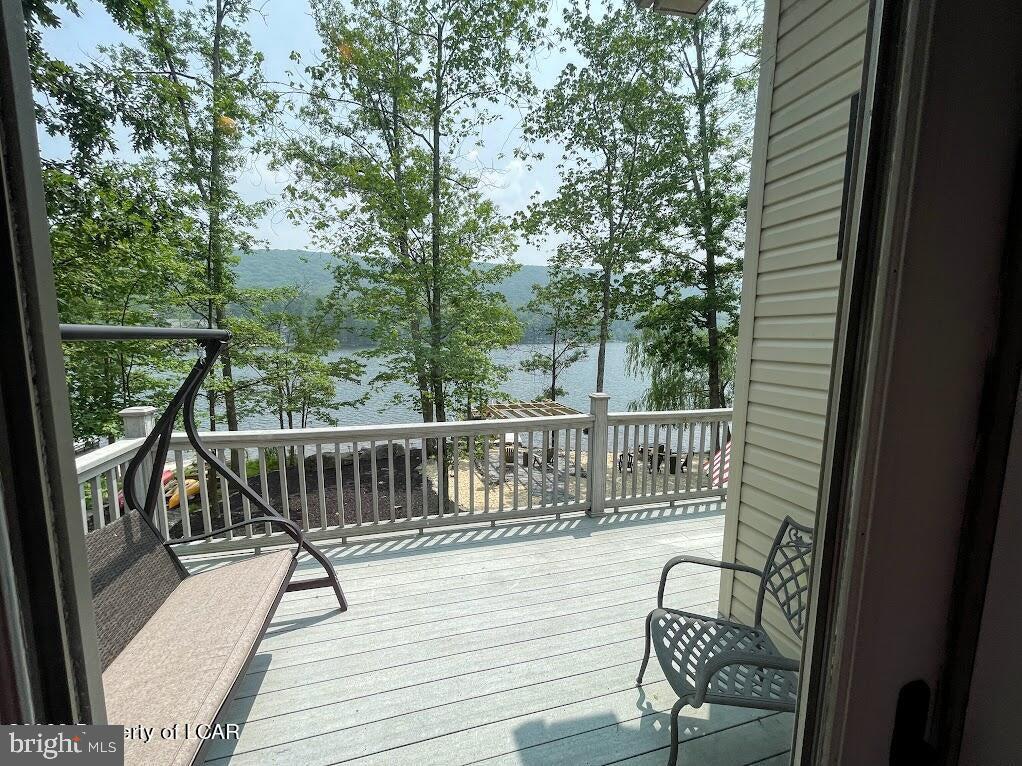 EAGLE ROCK RESORT - Residential