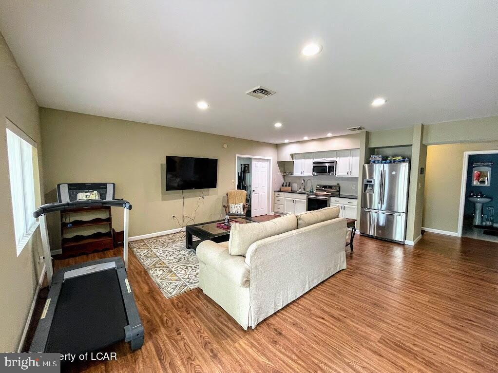 EAGLE ROCK RESORT - Residential