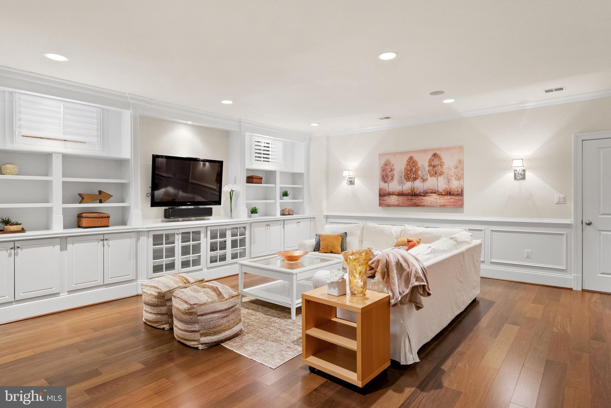 STOCKWELL MANOR - Residential