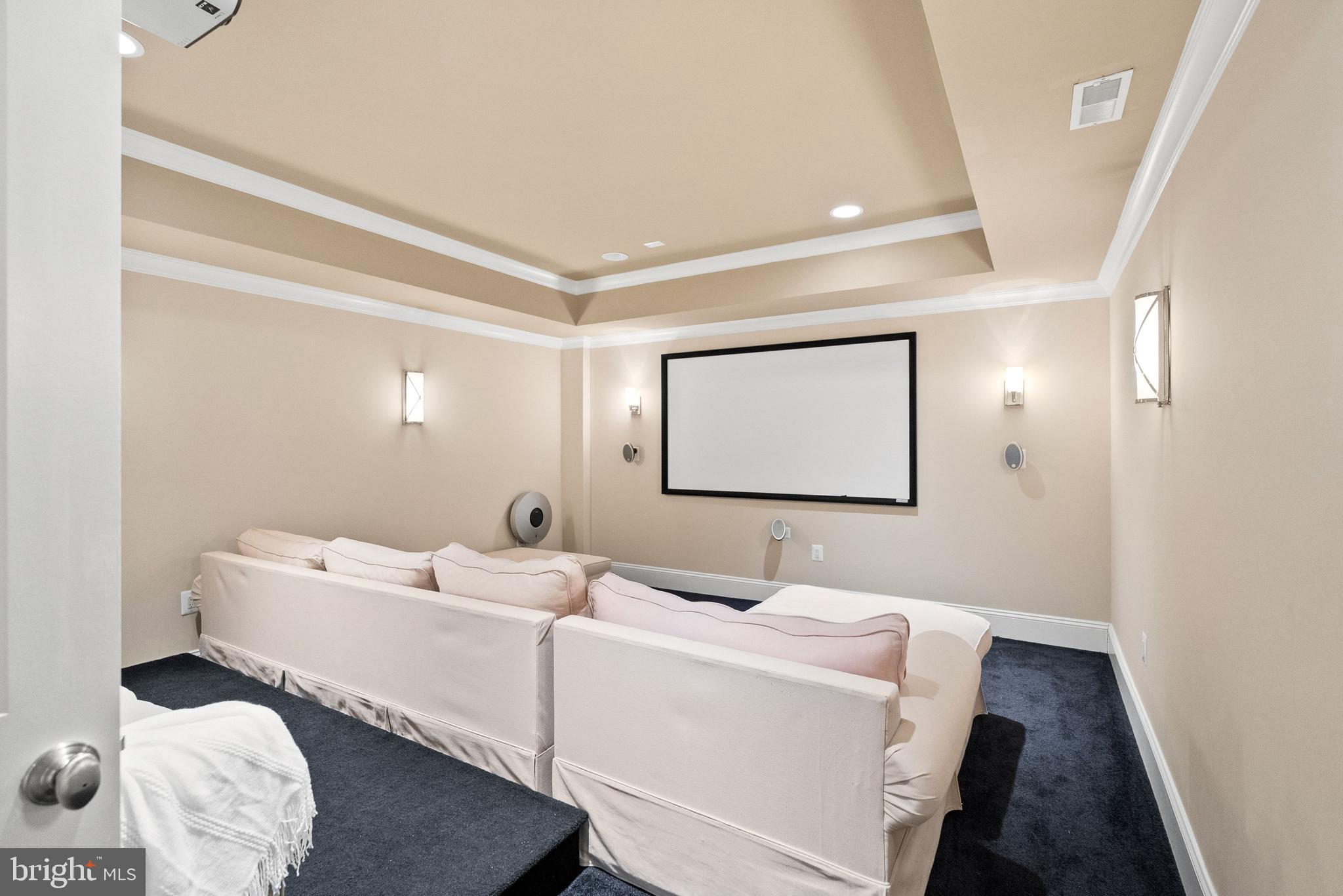 STOCKWELL MANOR - Residential