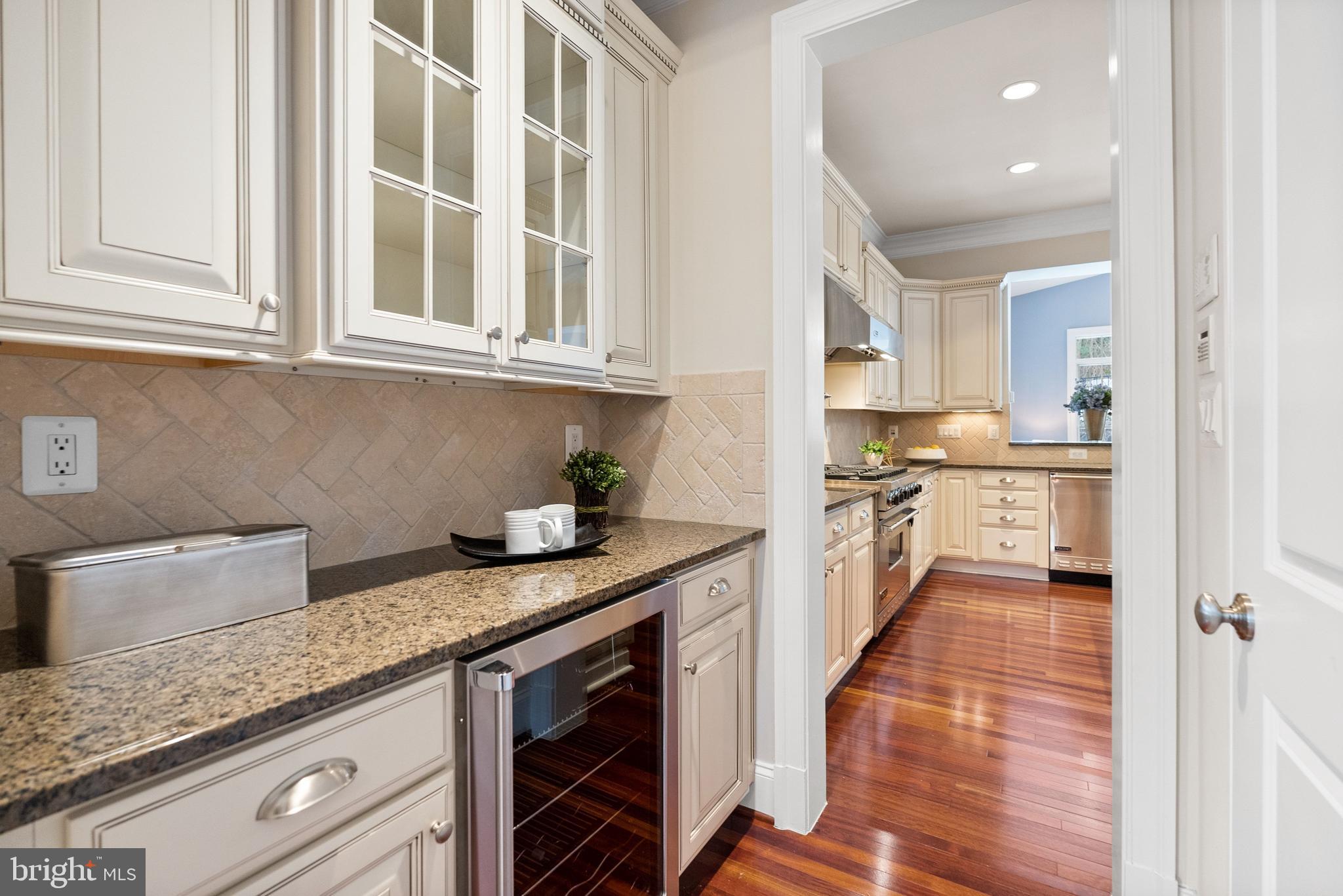 STOCKWELL MANOR - Residential