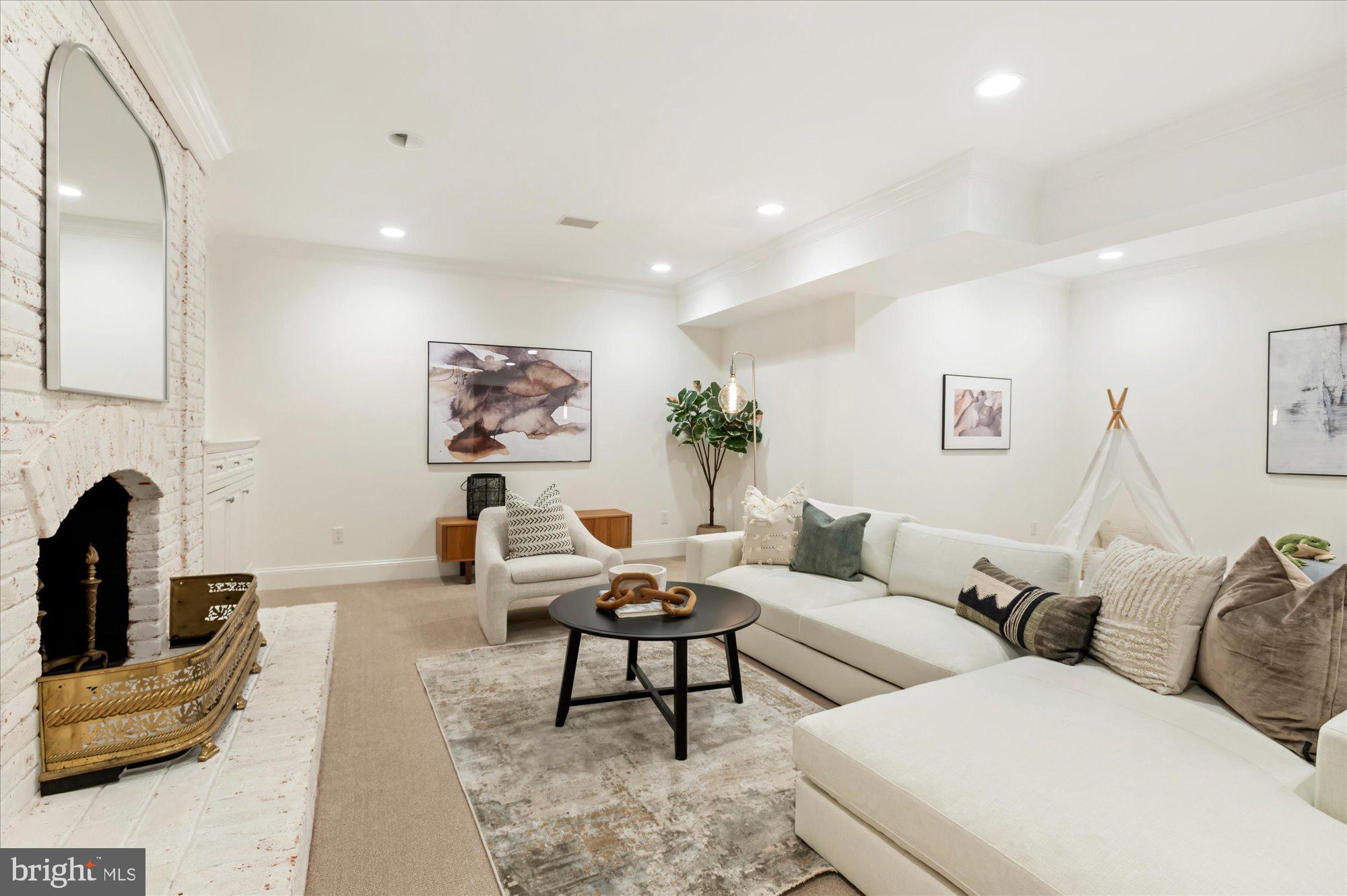 KENT - Residential