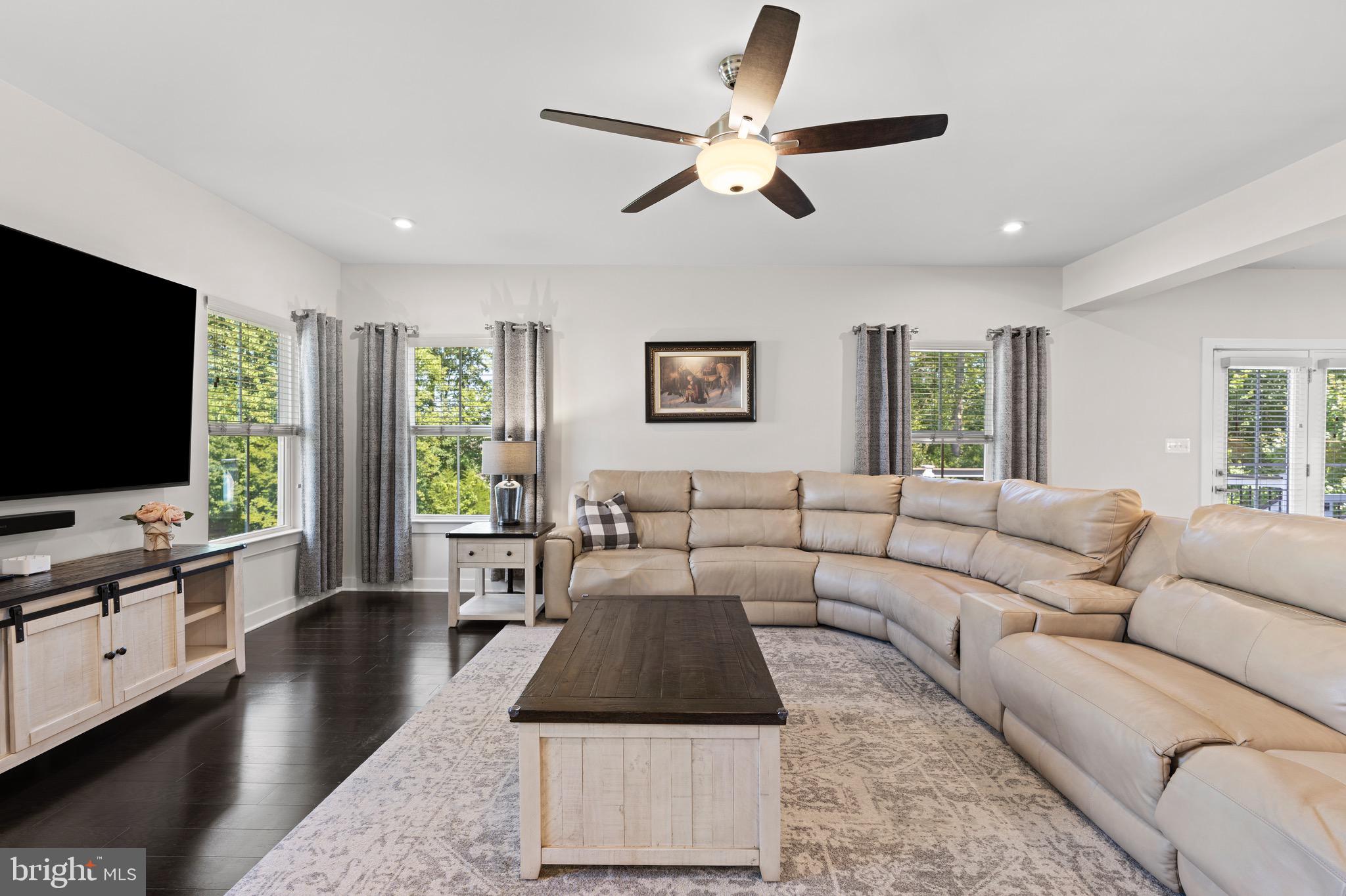 6468 BOB WHITE DRIVE