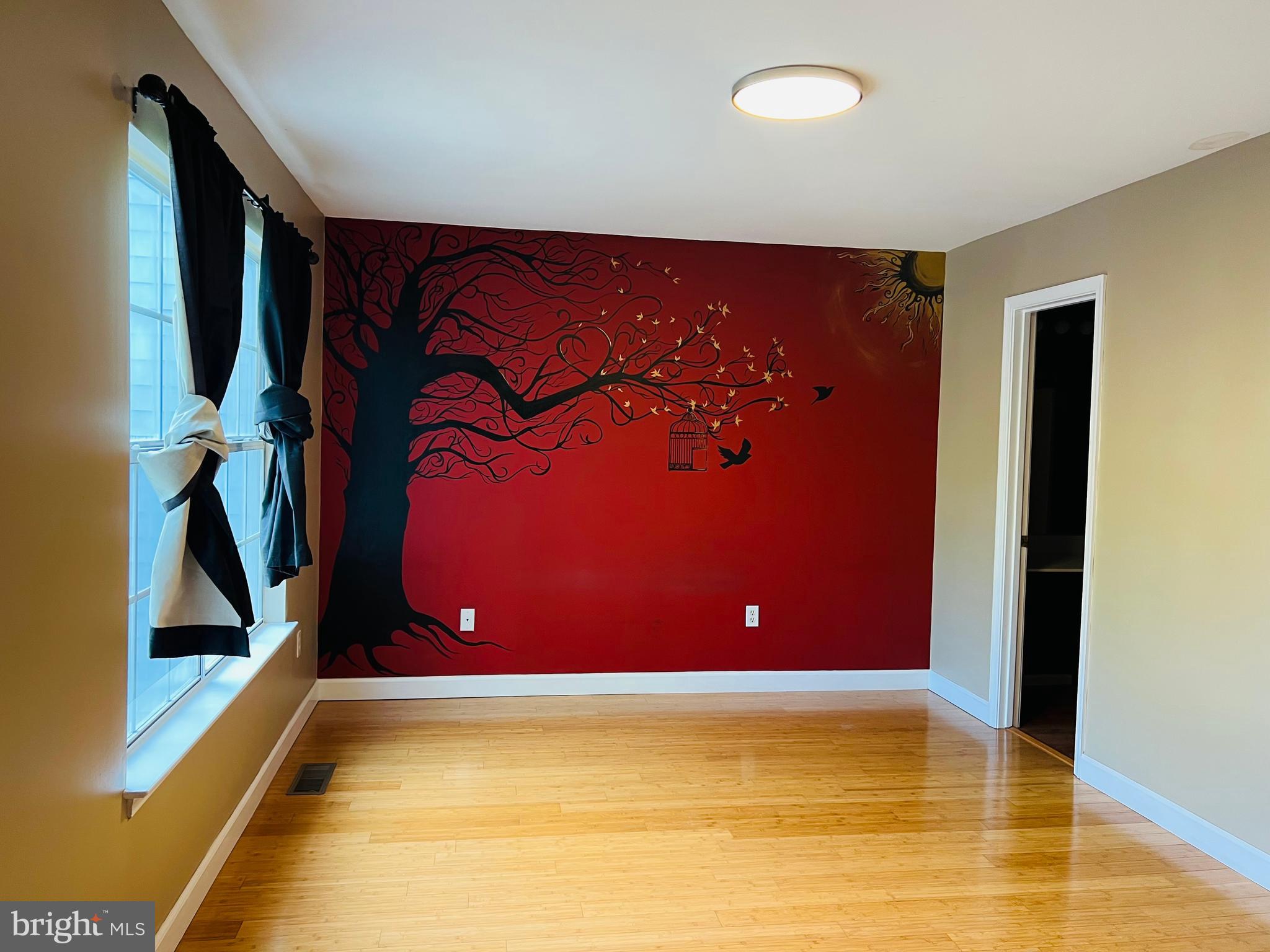 VILLAGES OF SALEM STATION - Residential