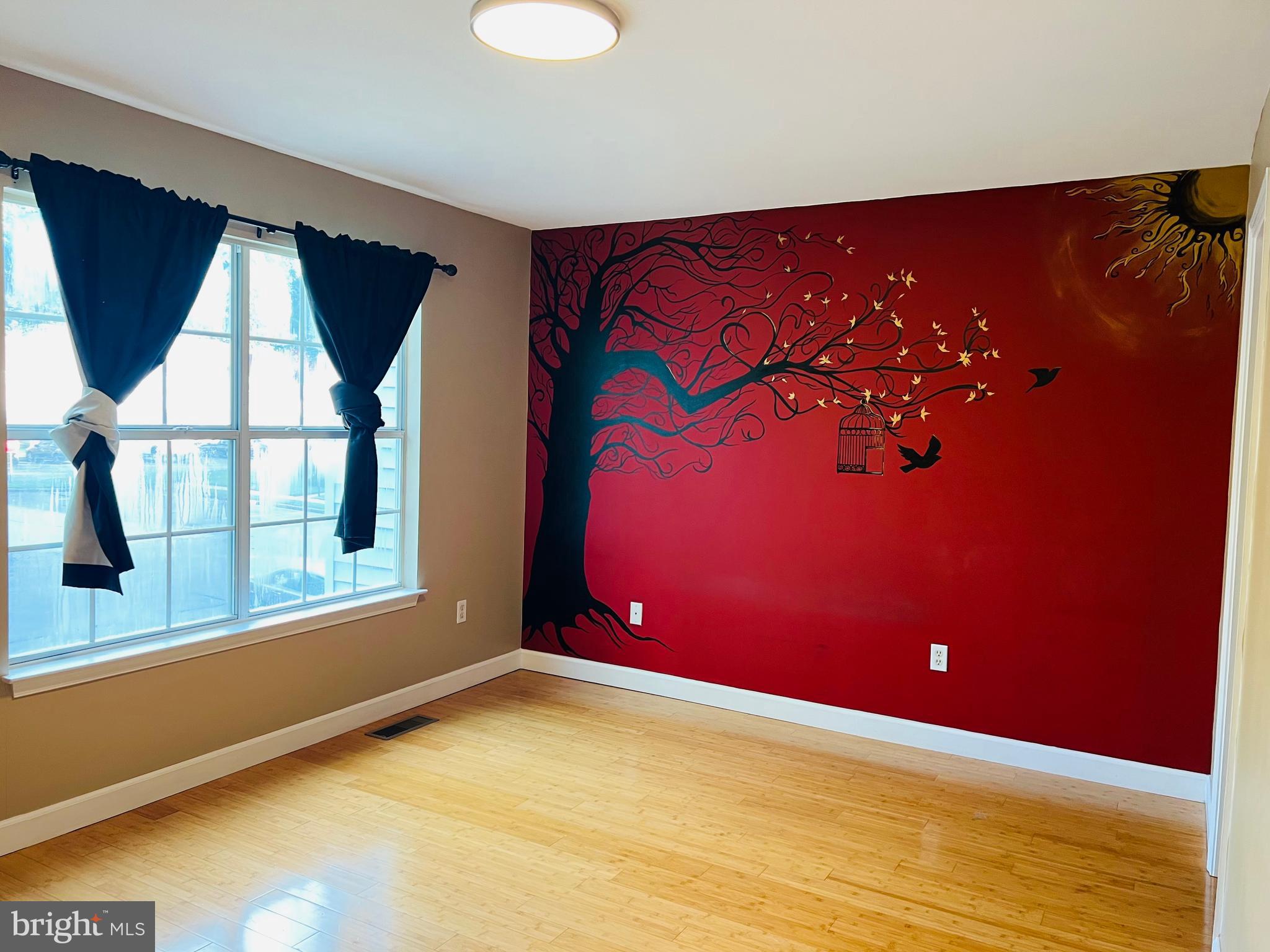 VILLAGES OF SALEM STATION - Residential