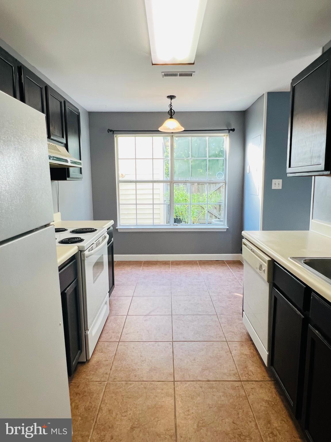 VILLAGES OF SALEM STATION - Residential