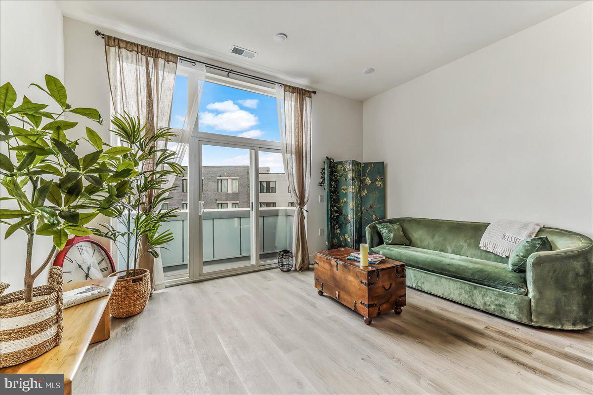 NORTHERN LIBERTIES - Residential Lease