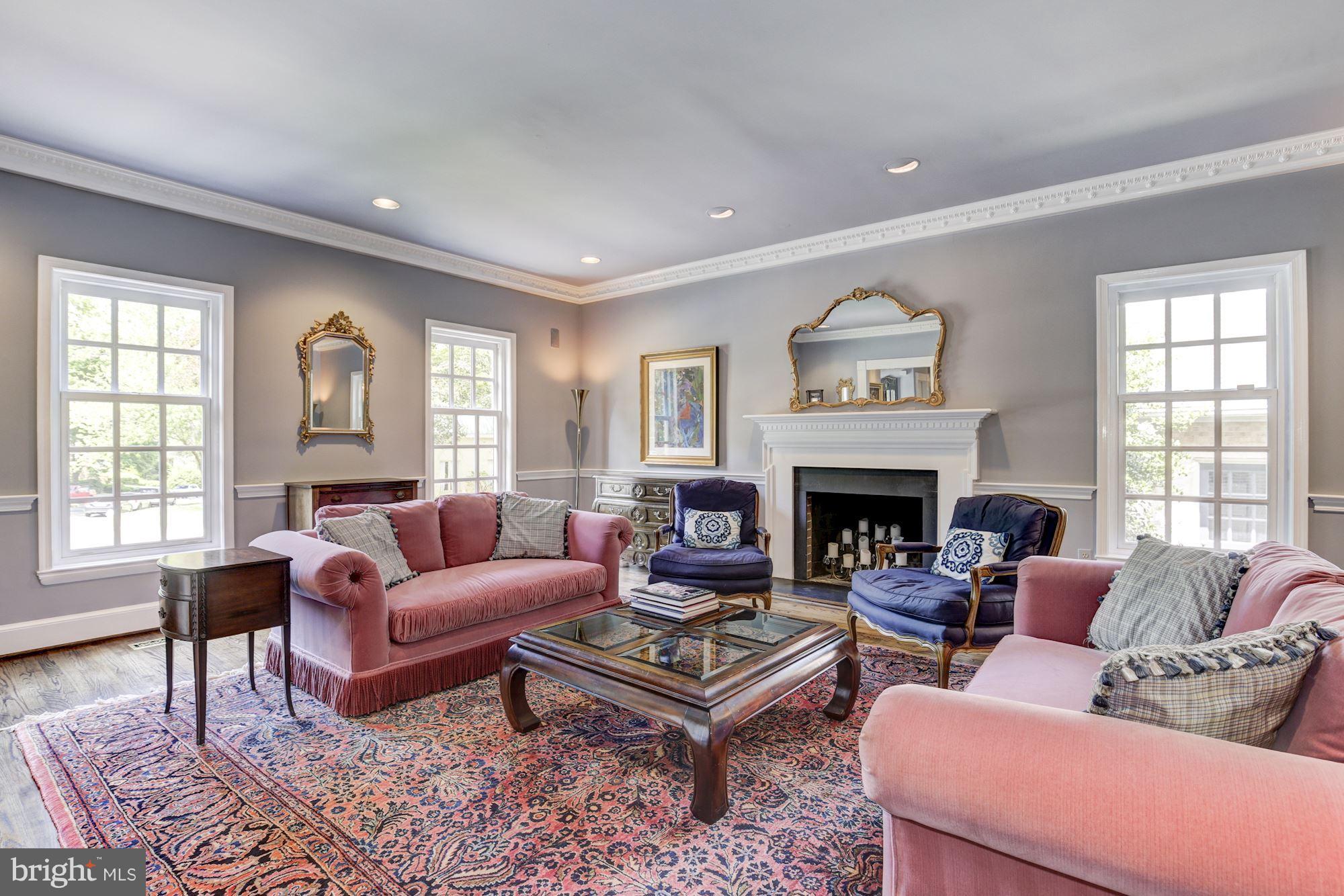 CHAIN BRIDGE FOREST - Residential