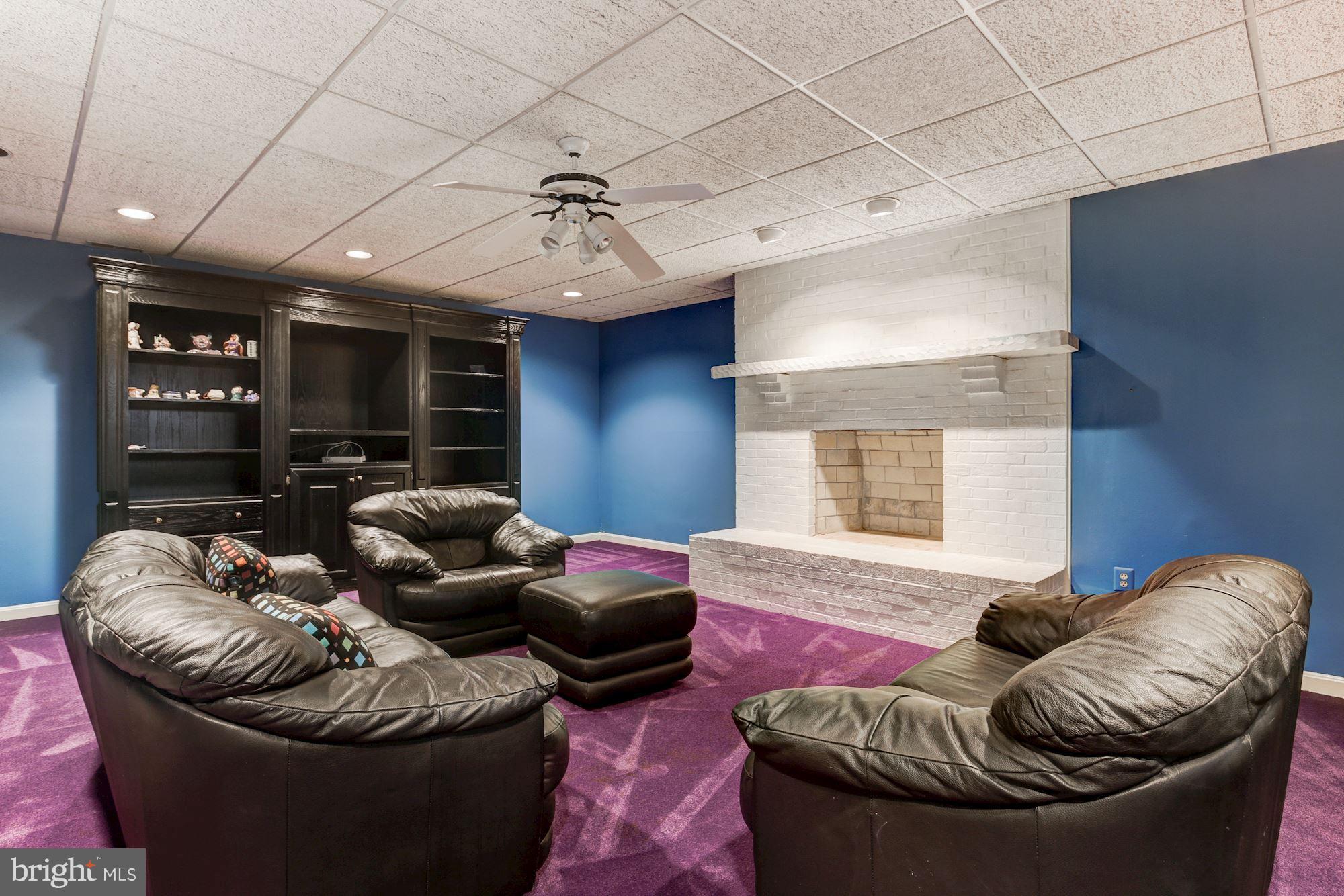 CHAIN BRIDGE FOREST - Residential