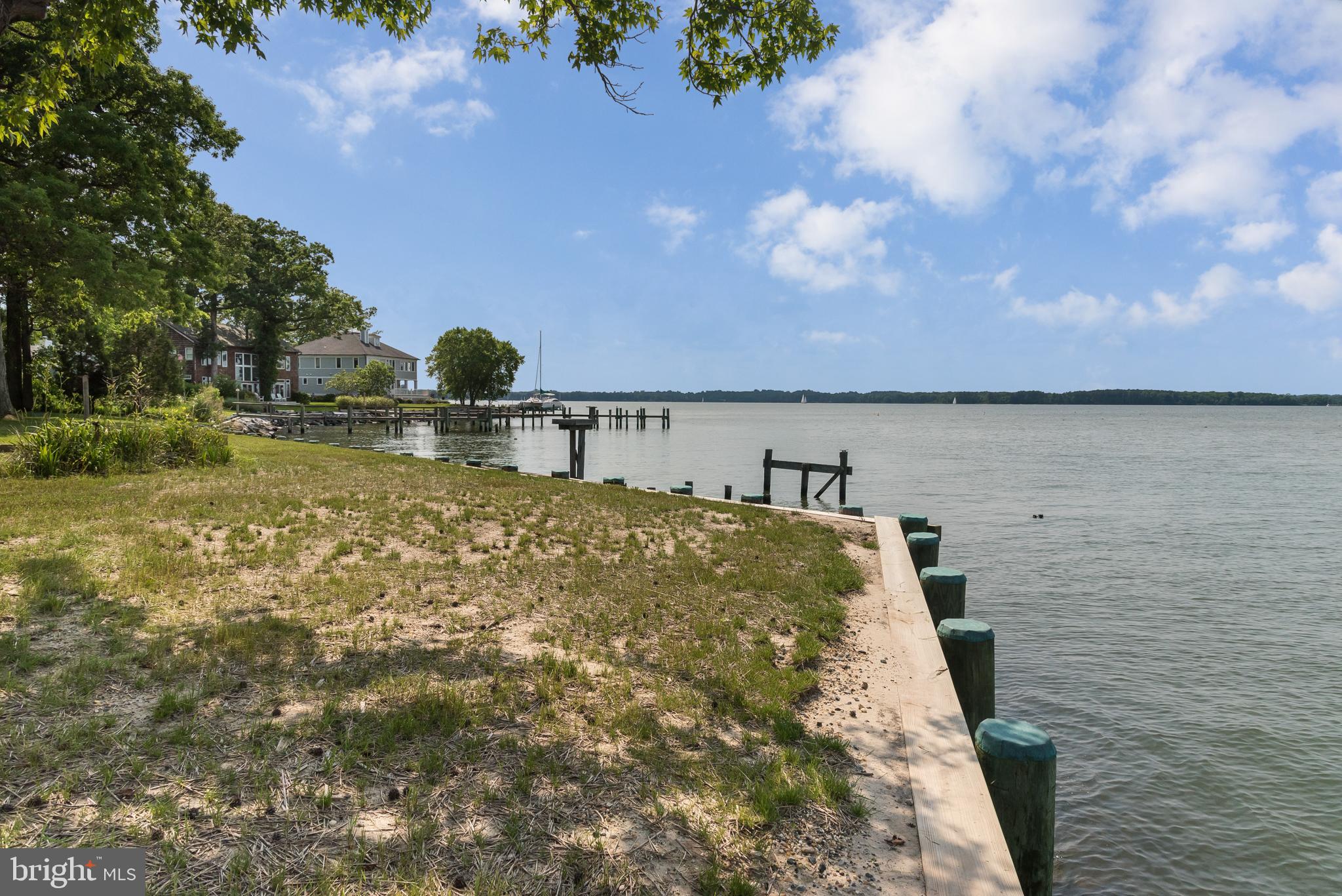 IDLEWILDE ACRES - Land