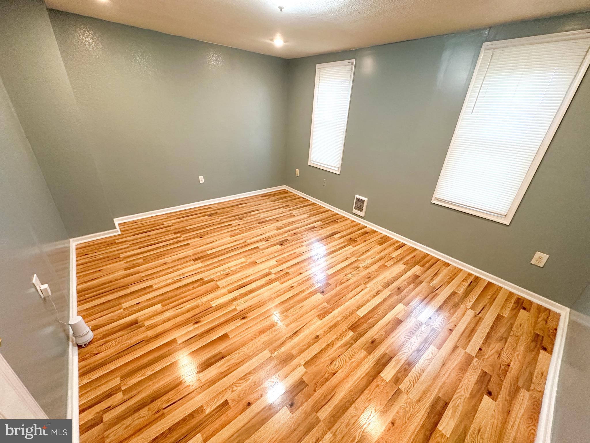 HARROWGATE - Residential Lease