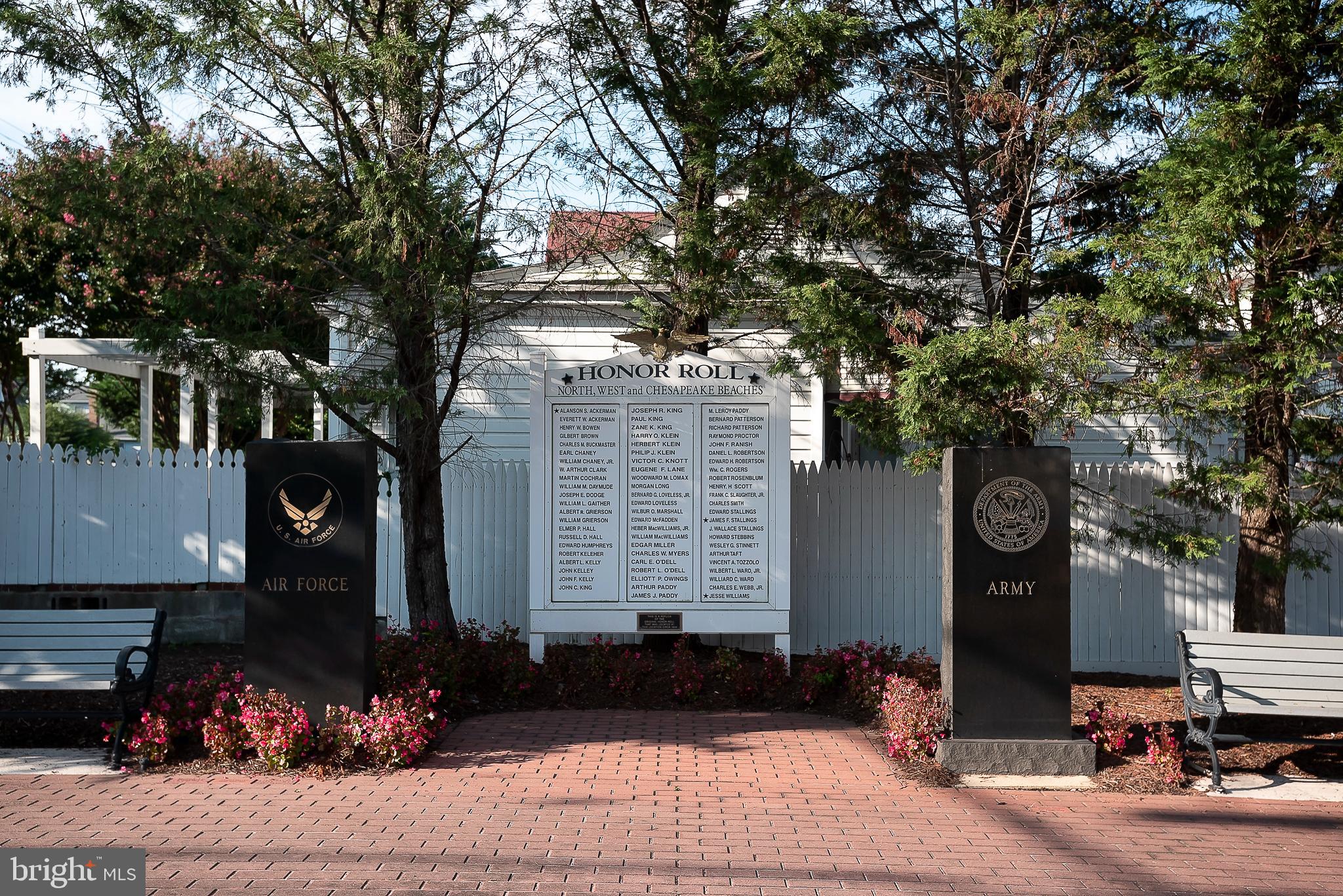 RICHFIELD STATION VILLAGE - Residential