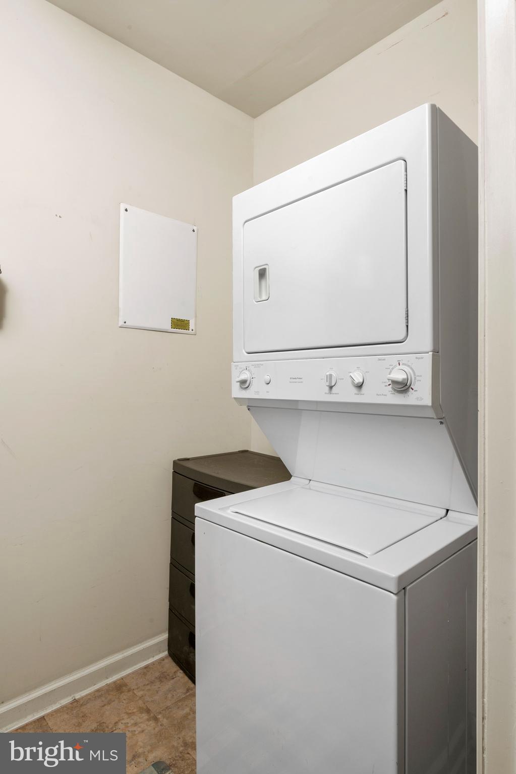 RICHFIELD STATION VILLAGE - Residential