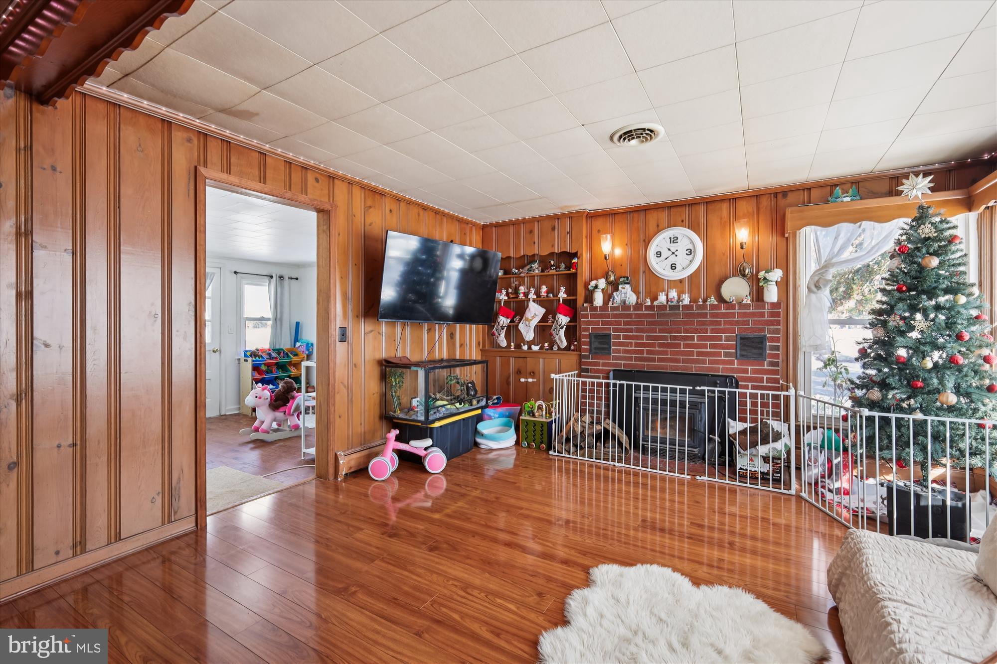 ROCK HALL - Residential