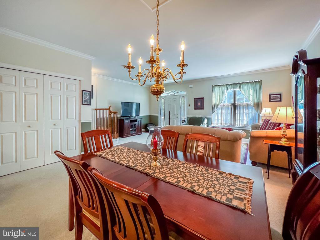 LANTERN HILL - Residential