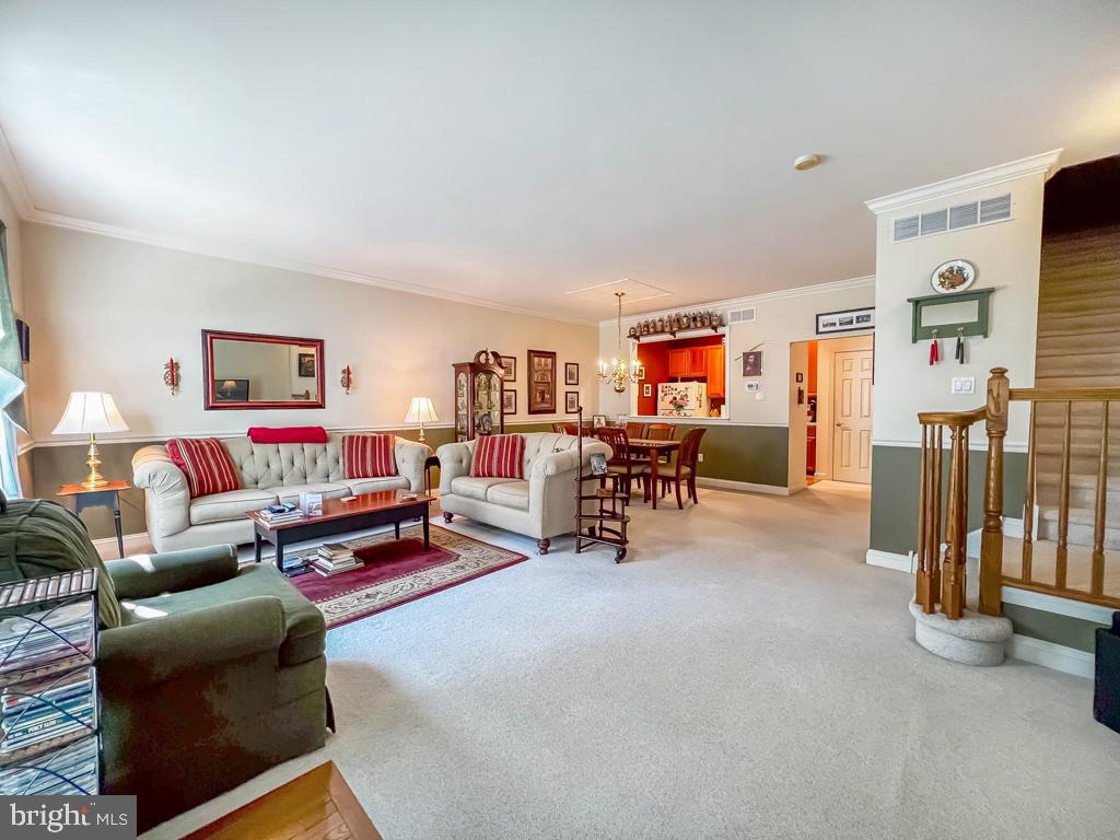 LANTERN HILL - Residential