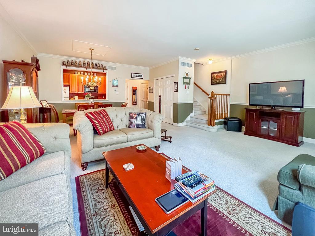 LANTERN HILL - Residential