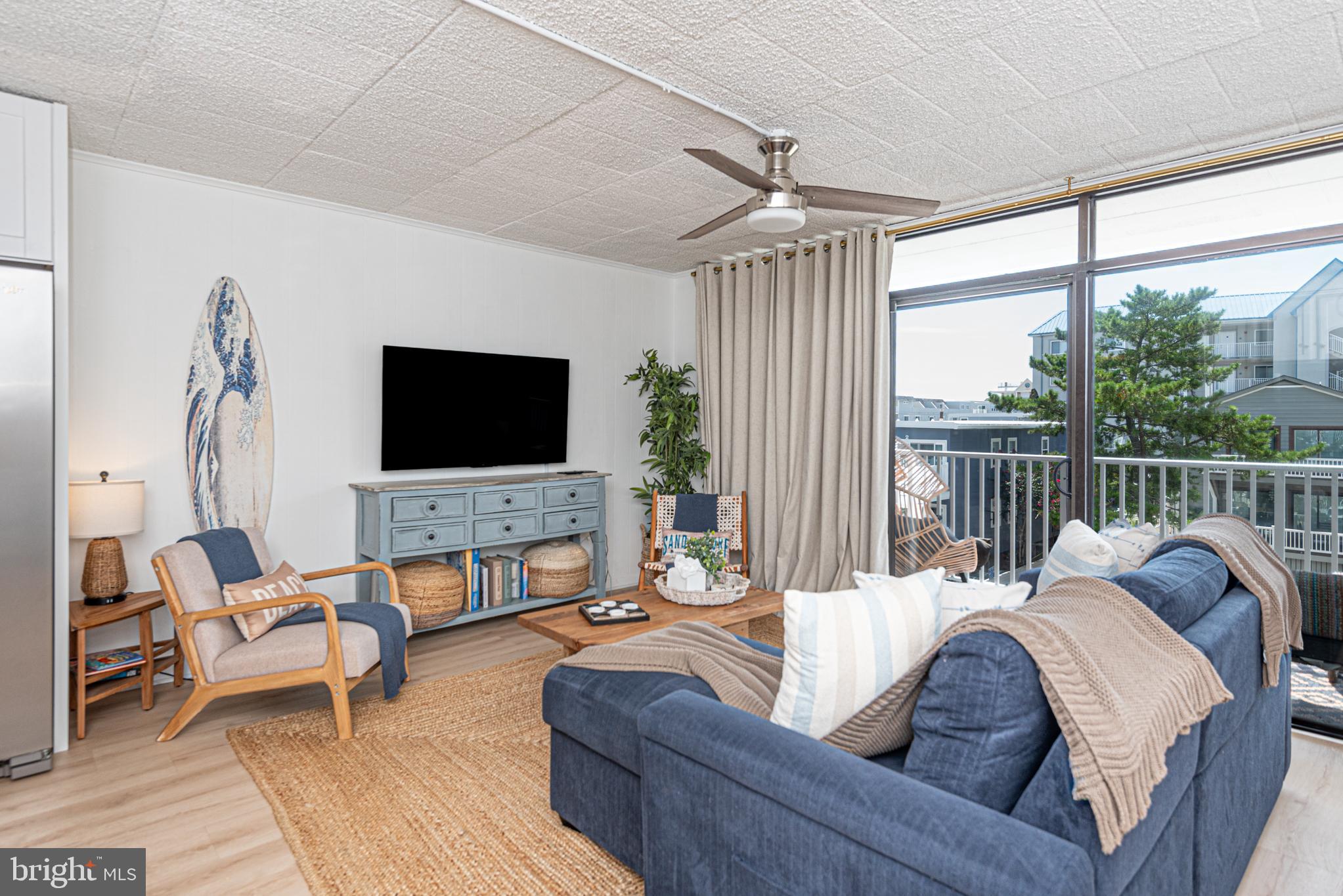 12 42ND STREET 303