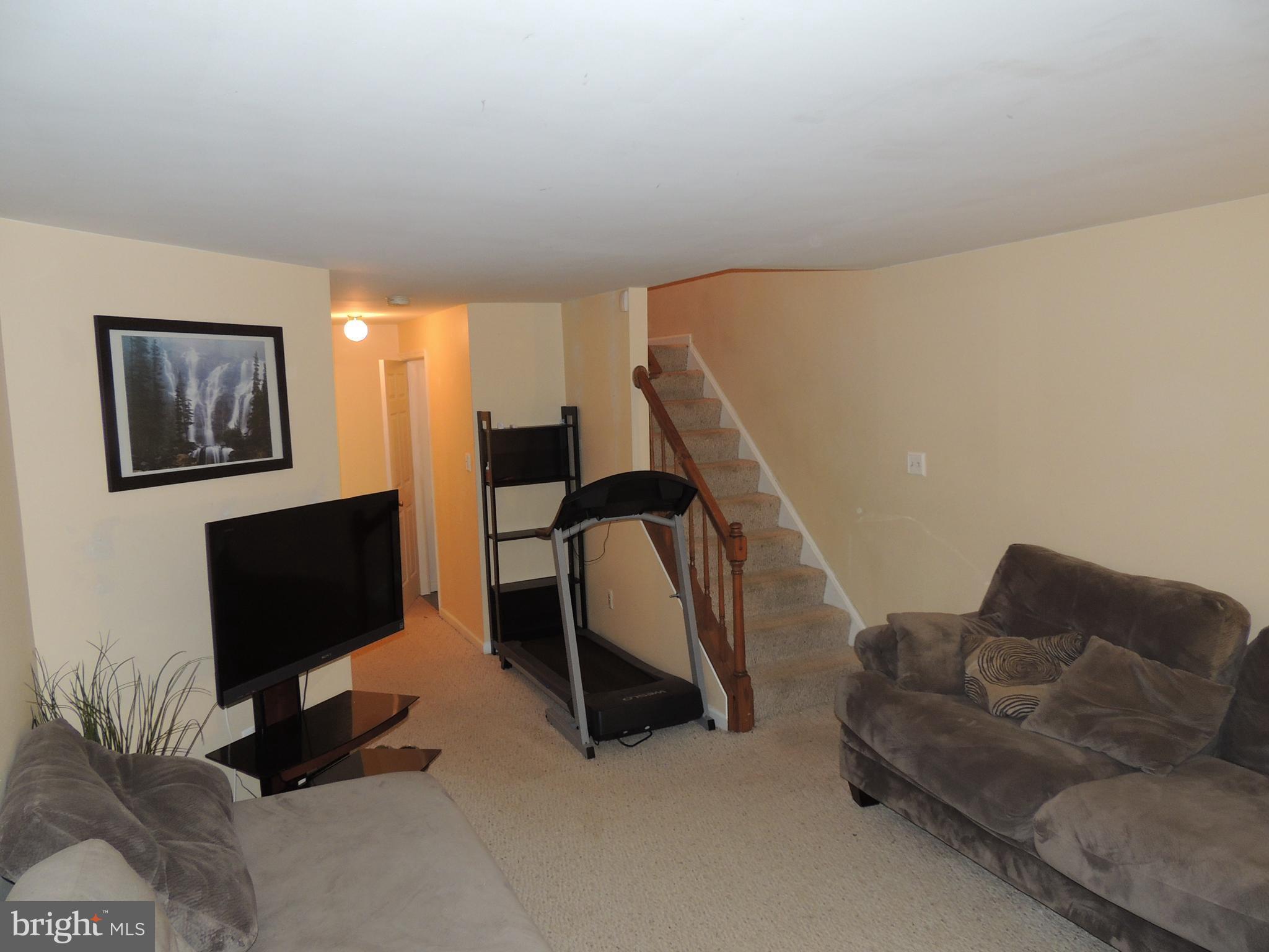 POTOMAC HILLS - Residential