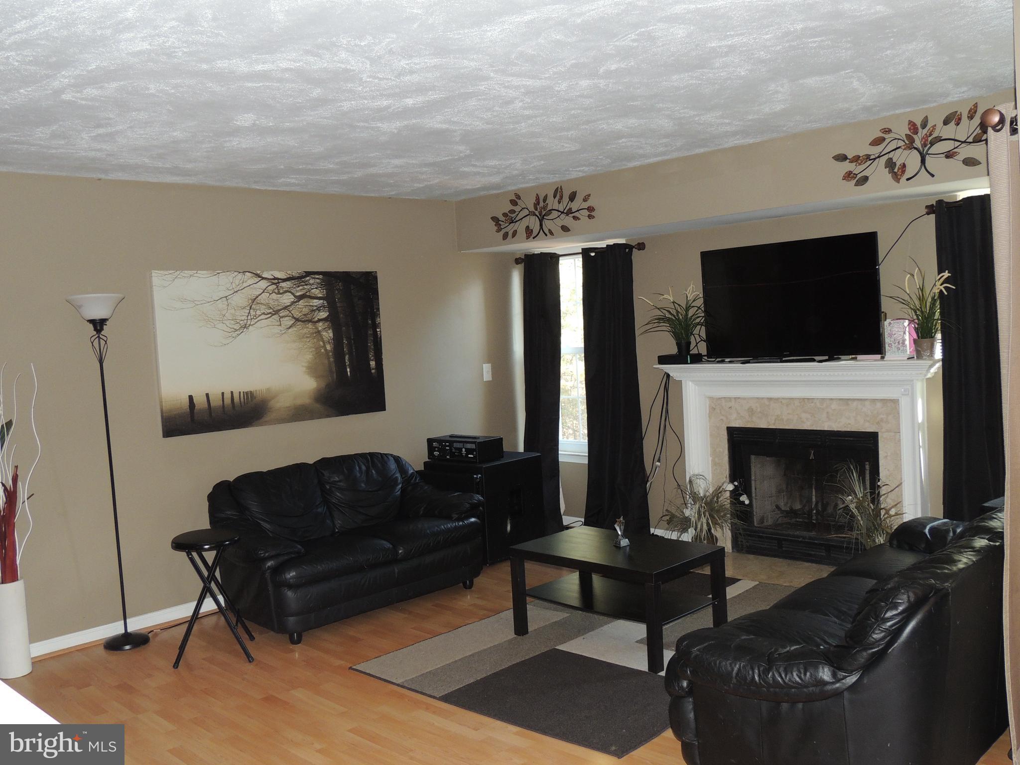 POTOMAC HILLS - Residential