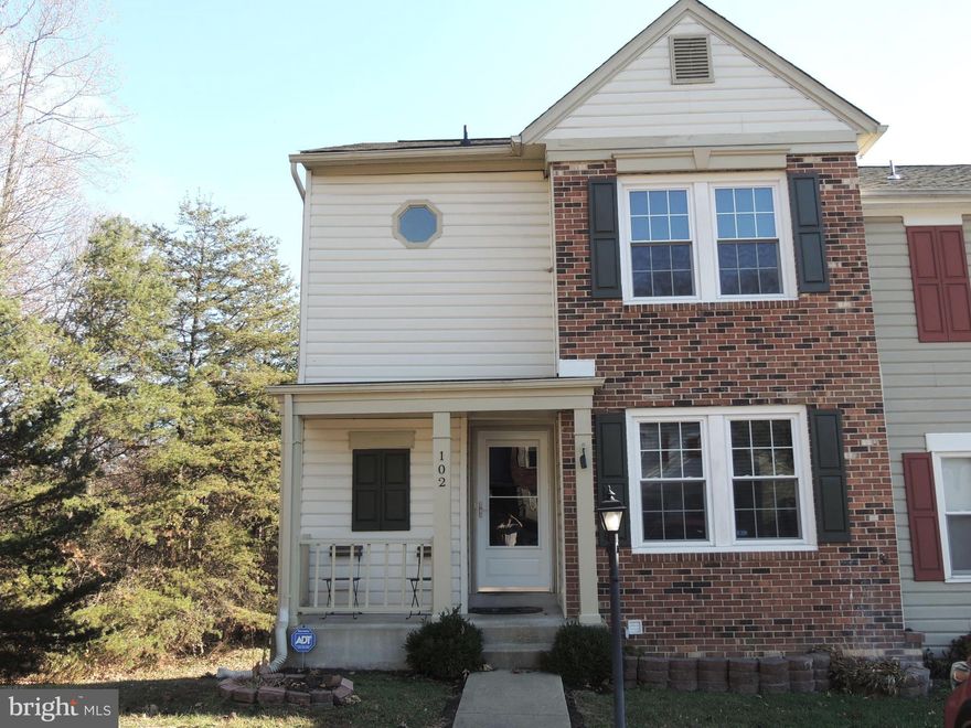 Well Maintained Private End Unit Townhouse W/Front Porch, Newer Windows & Sliding Door, Newer HVAC System, New Dishwasher & Dryer. Two Master Bedrooms Upstairs And Another Bedroom (W/Window) And Full Bath In The Walk Out Basement. Fully Fenced Backyard With Storage Shed and Deck. Lot Is Private With Trees On The Side And Back. Short Drive To I 95, Quantico, And Shopping. Community Has Amenities!