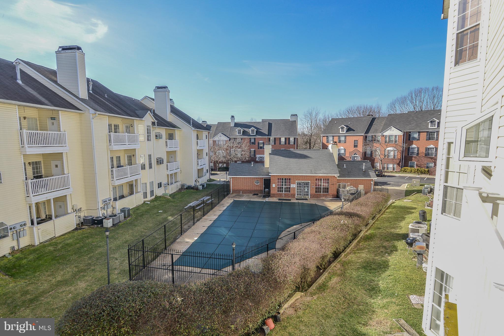 BROOKMEADE CONDO - Residential