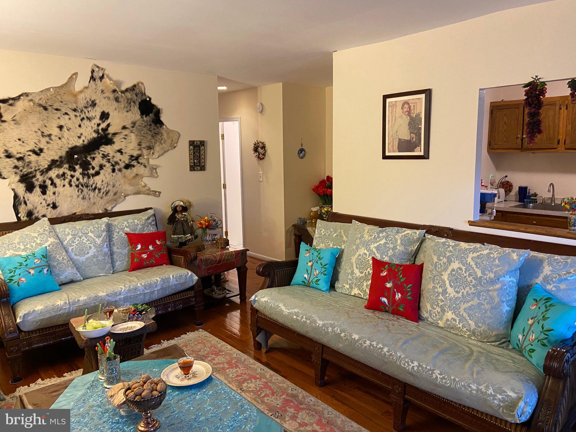 VILLAGE OF LONG REACH - Residential