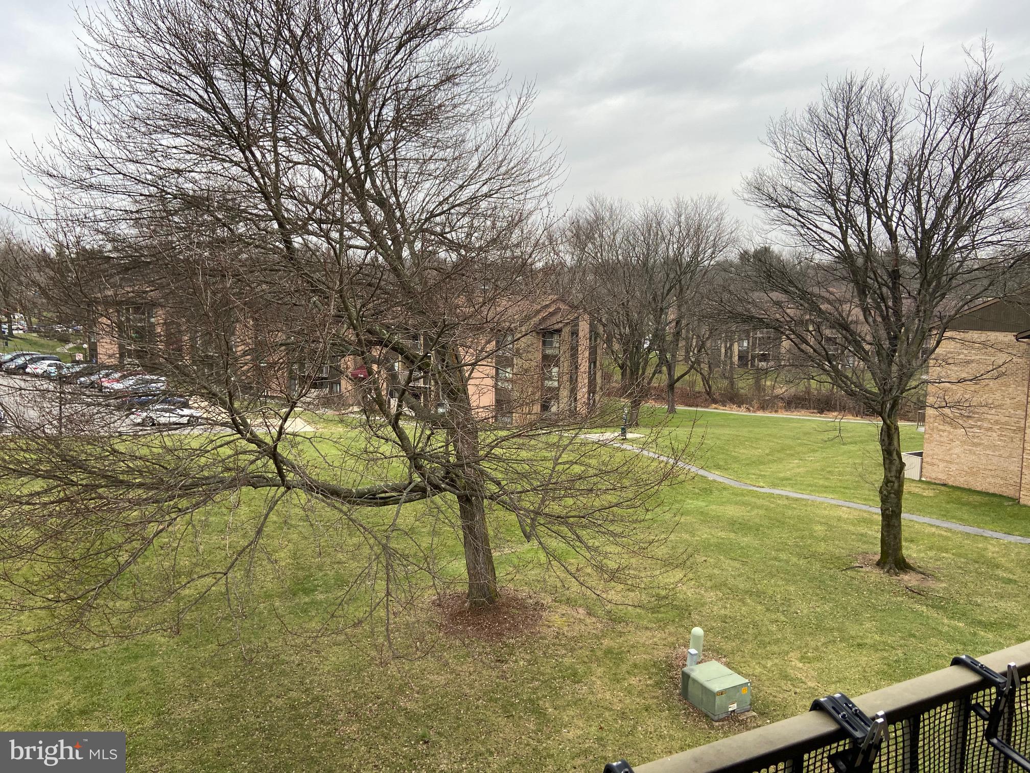 VILLAGE OF LONG REACH - Residential