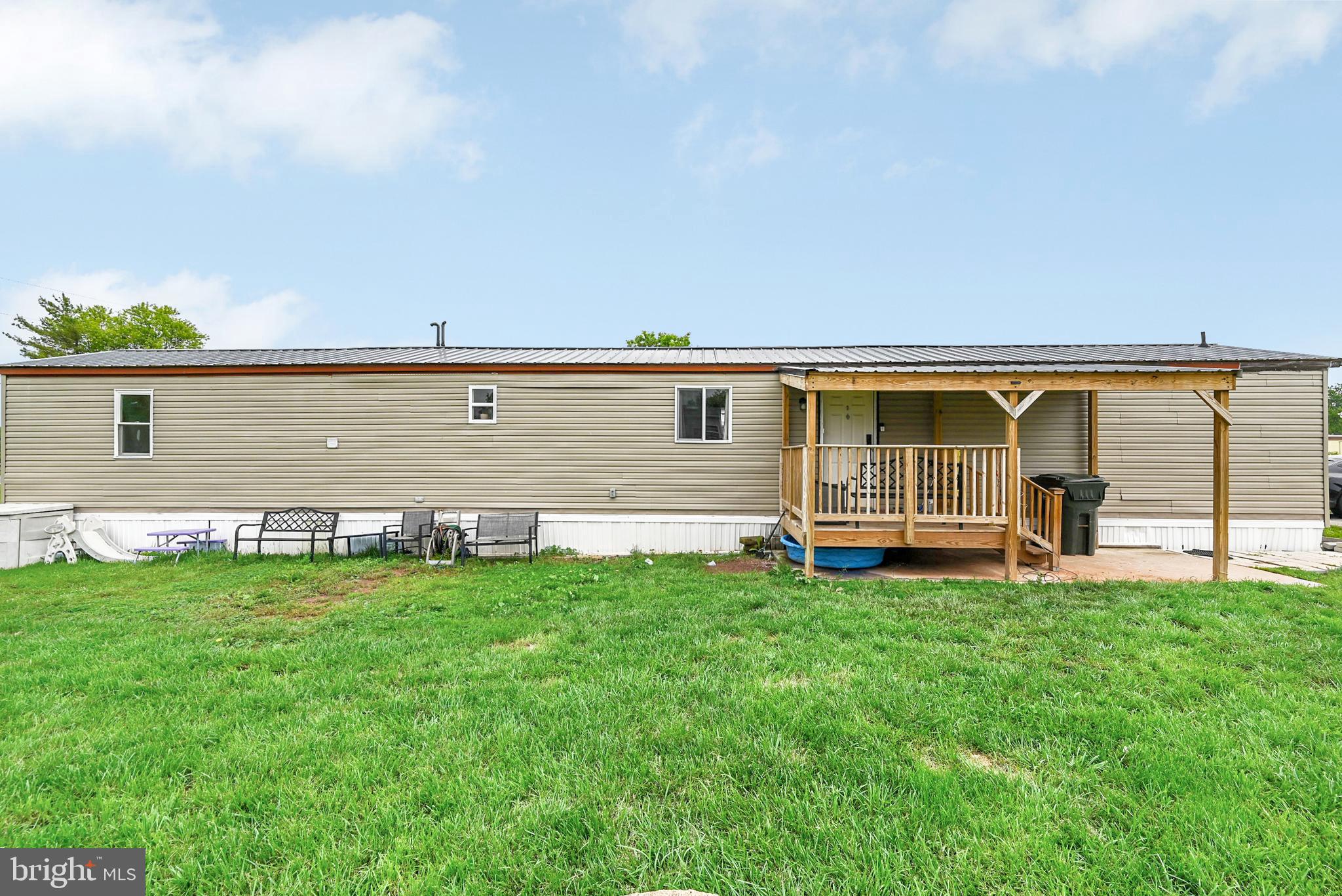 NEW OXFORD AREA - Residential