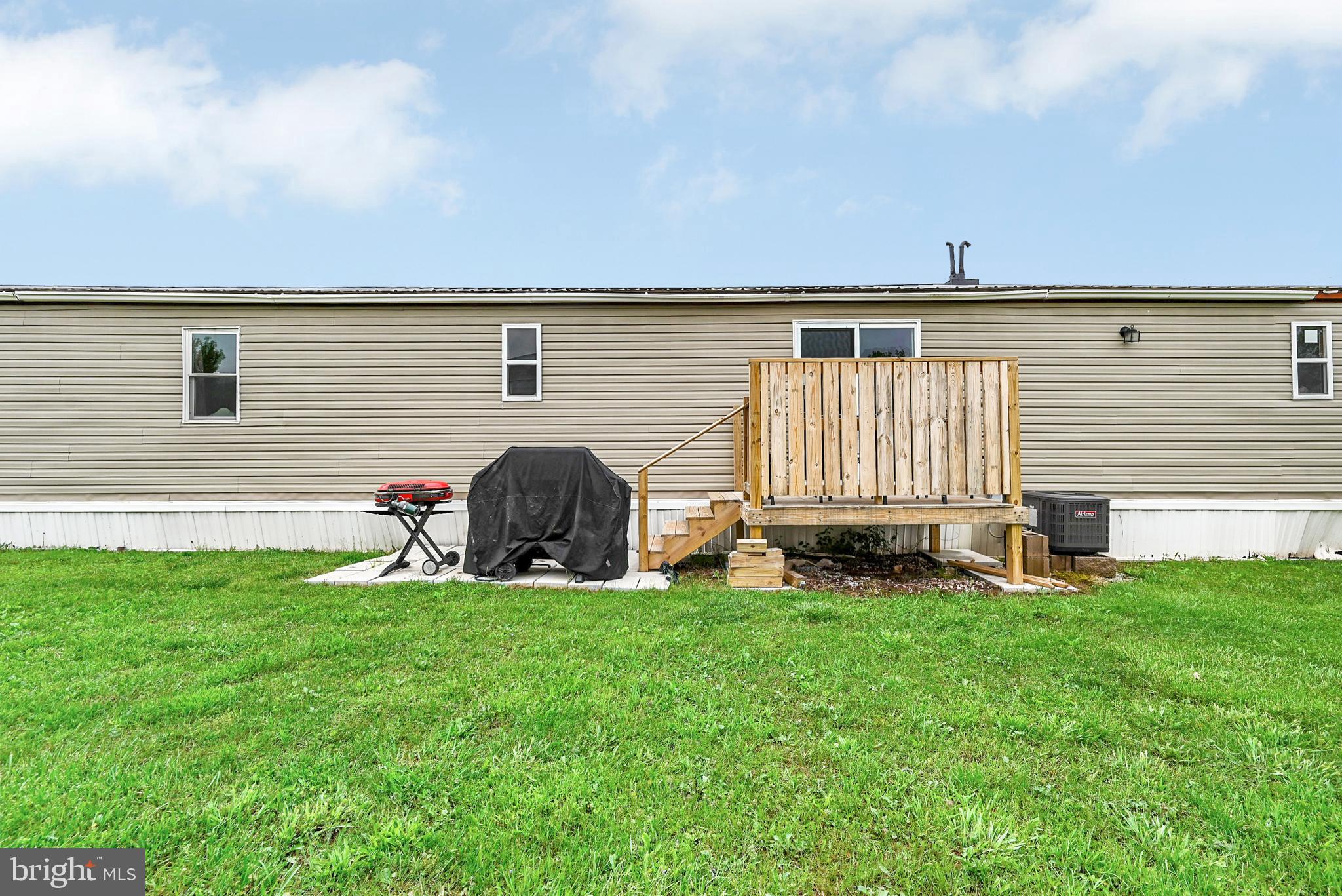 NEW OXFORD AREA - Residential