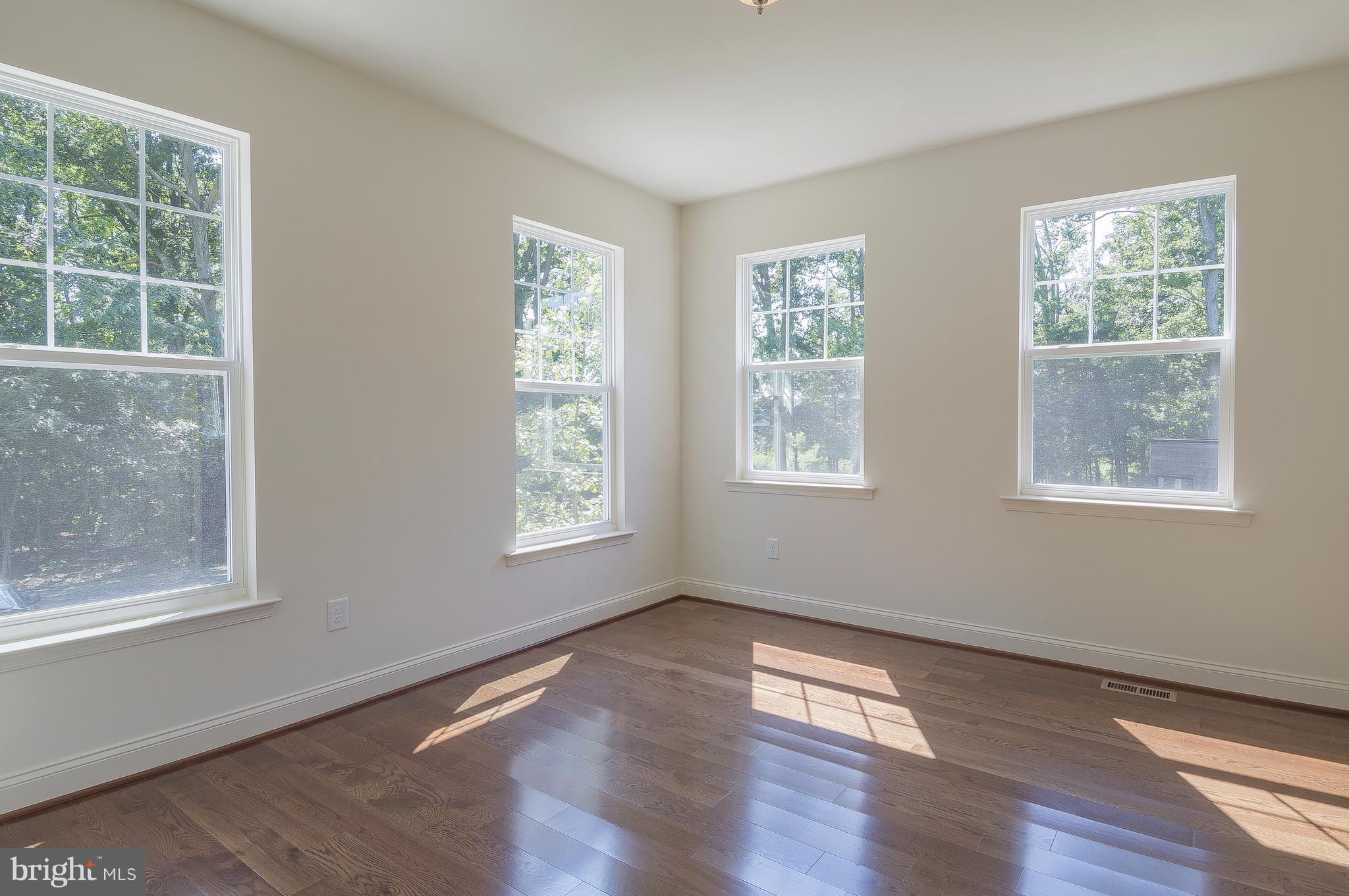 NORTH BEACH PARK - Residential