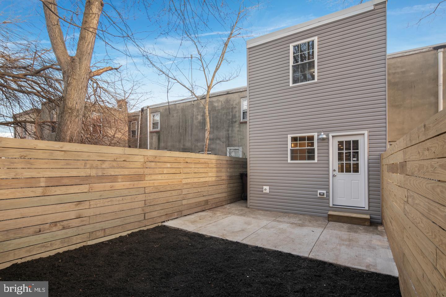 MANTUA - Residential