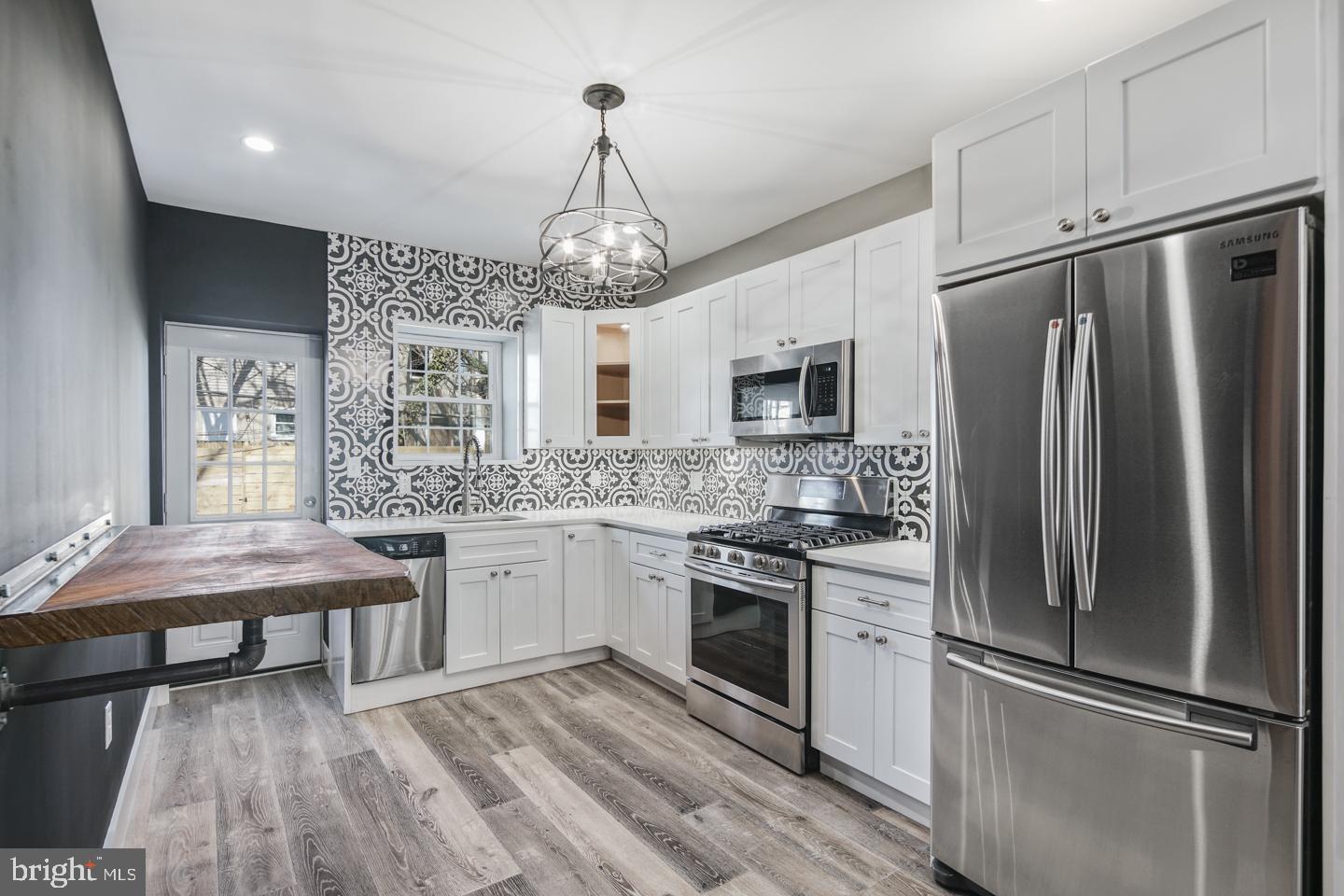 MANTUA - Residential