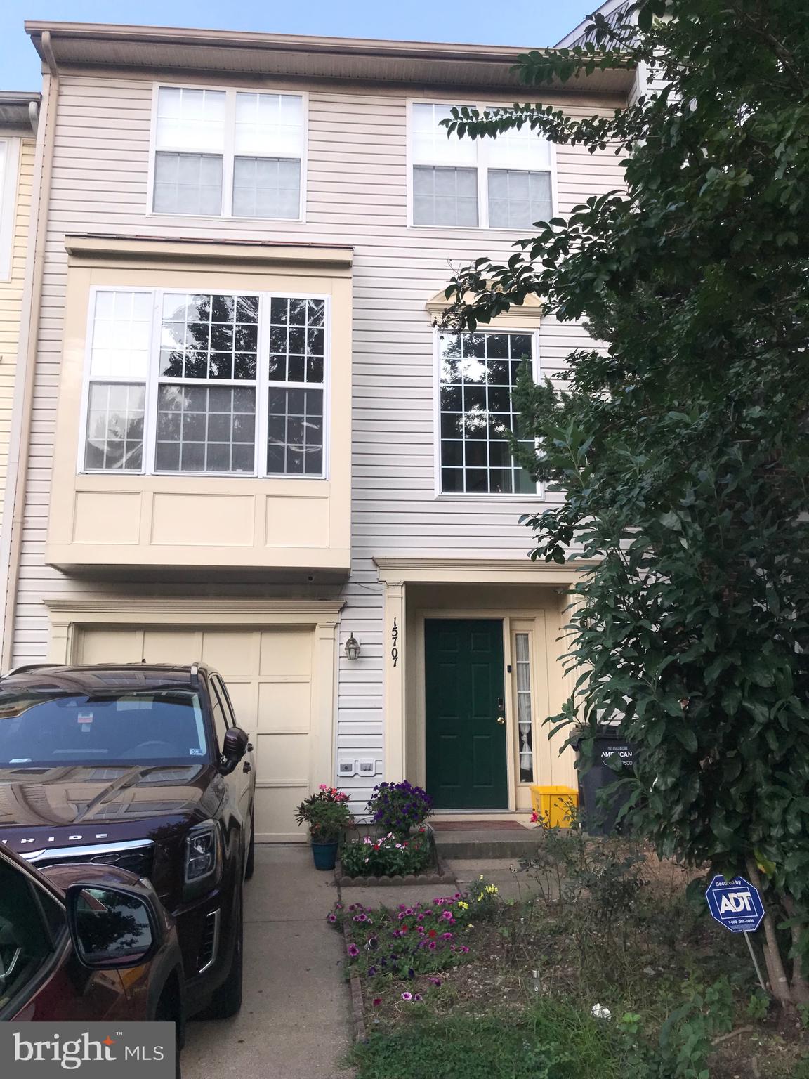 MARKHAMS GRANT - Residential Lease