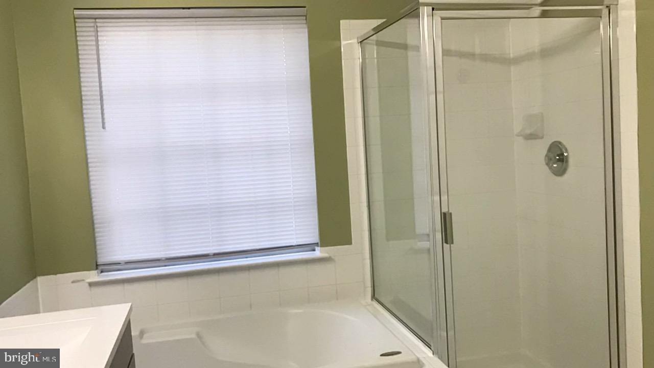 MARKHAMS GRANT - Residential Lease