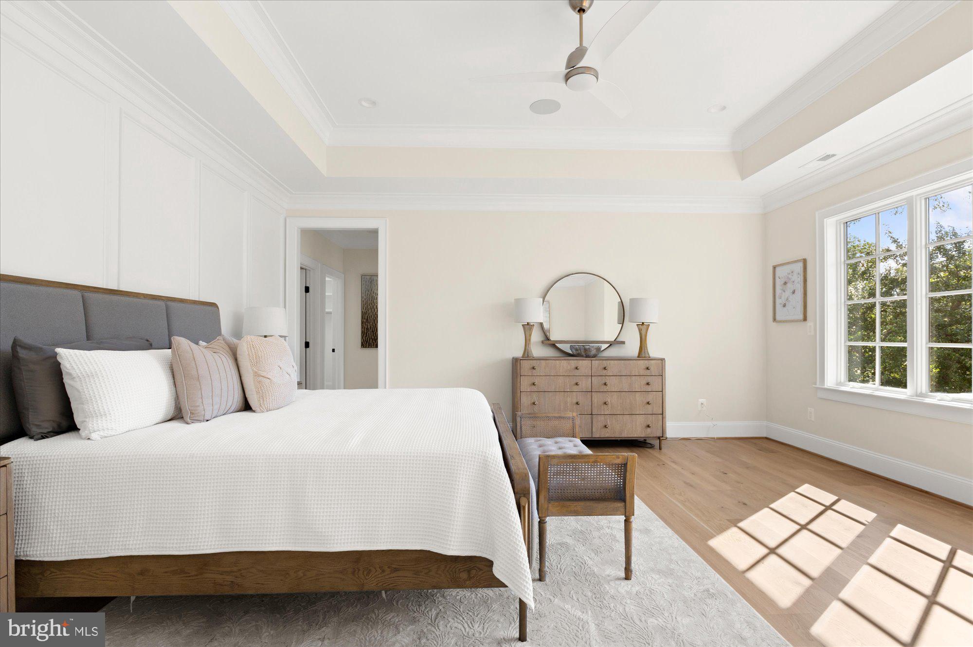 COUNTRY CLUB HILLS - Residential