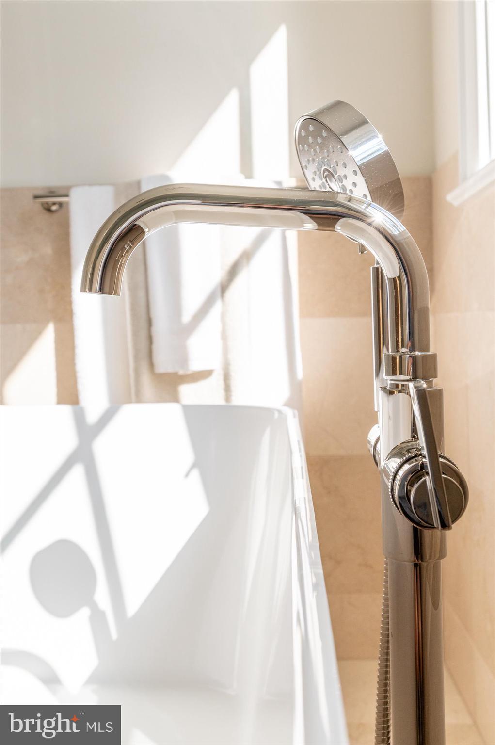 COUNTRY CLUB HILLS - Residential