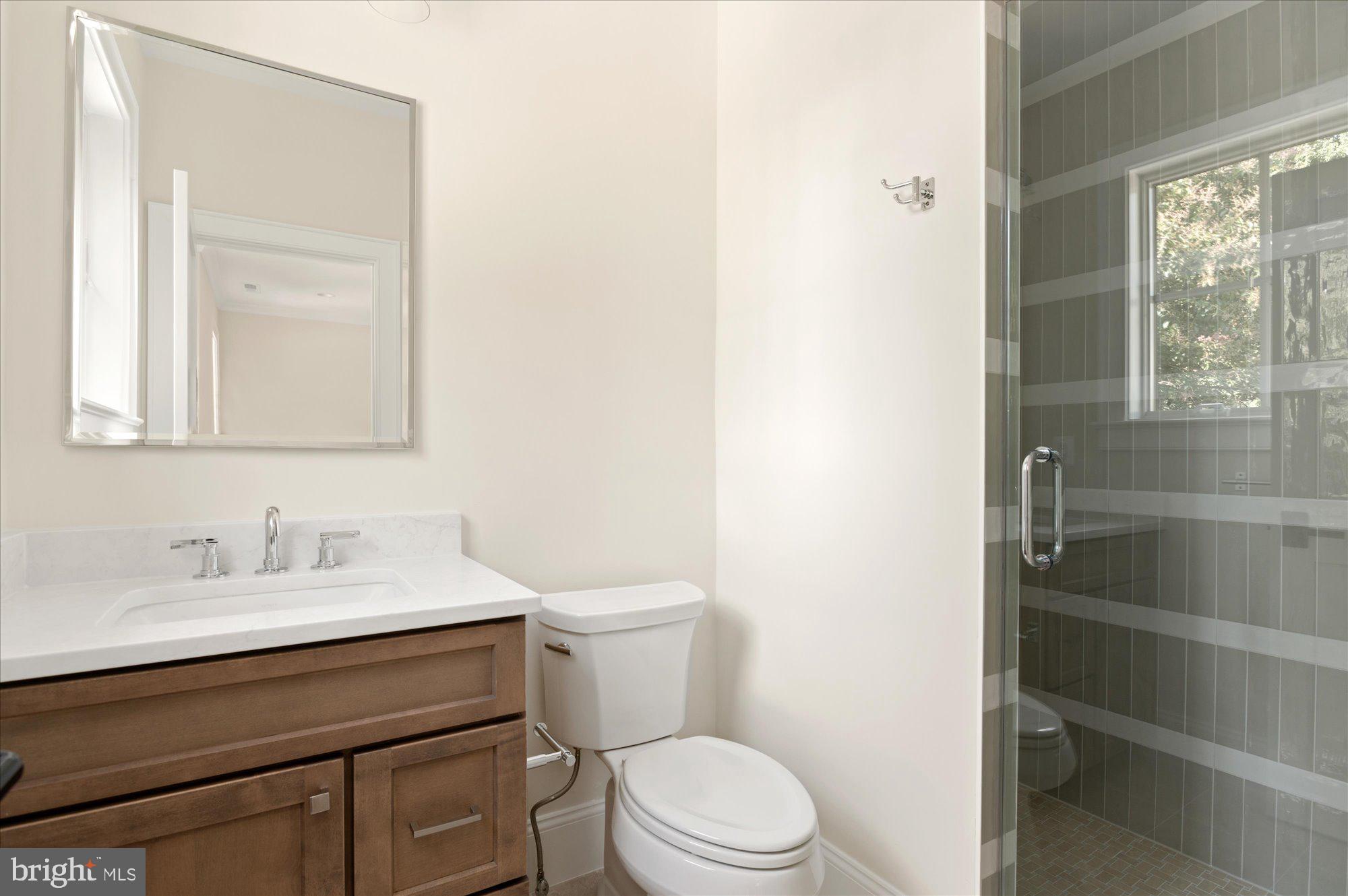 COUNTRY CLUB HILLS - Residential